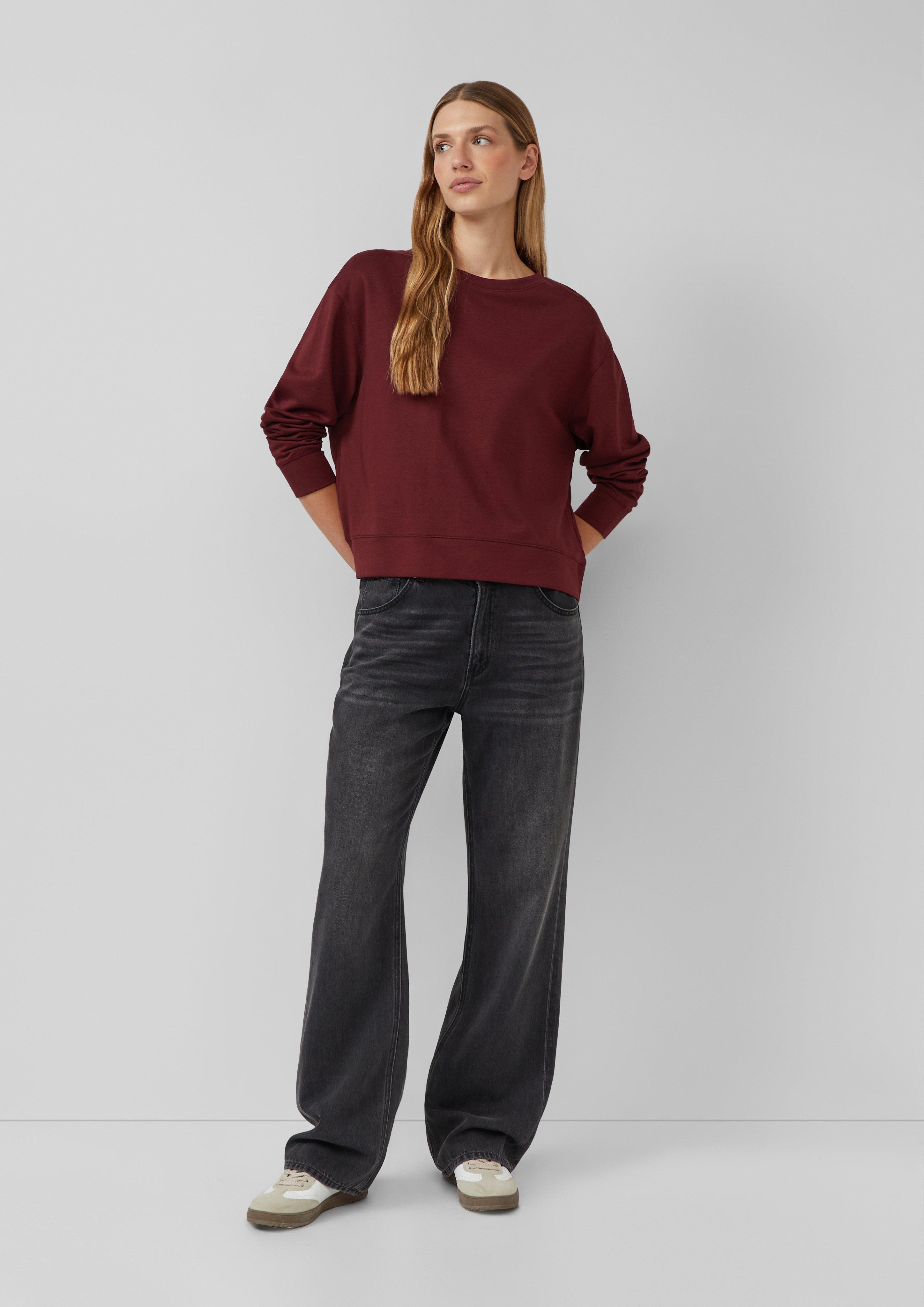 Sweatshirt in 3902, 6933, 8401 & 9999