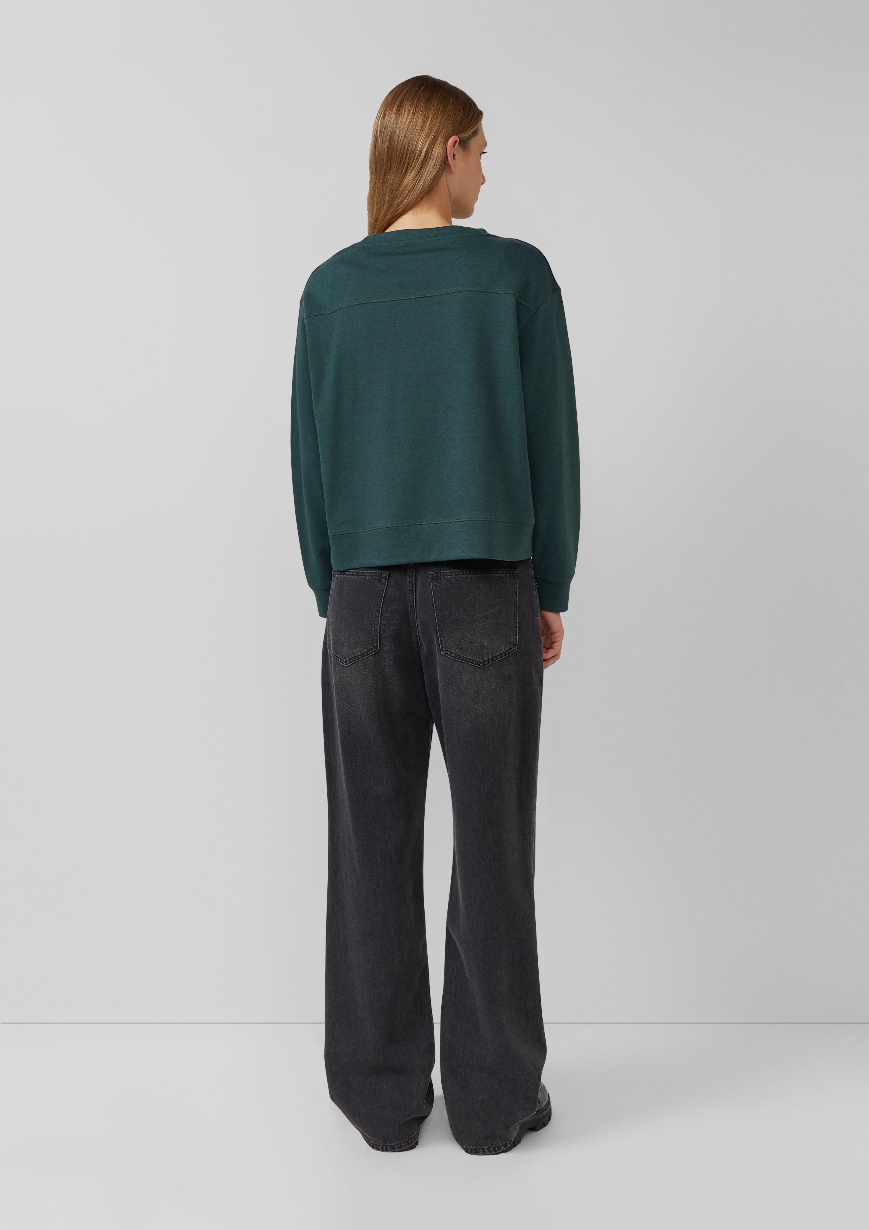 Sweatshirt in 6933, 3902, 8401 & 9999