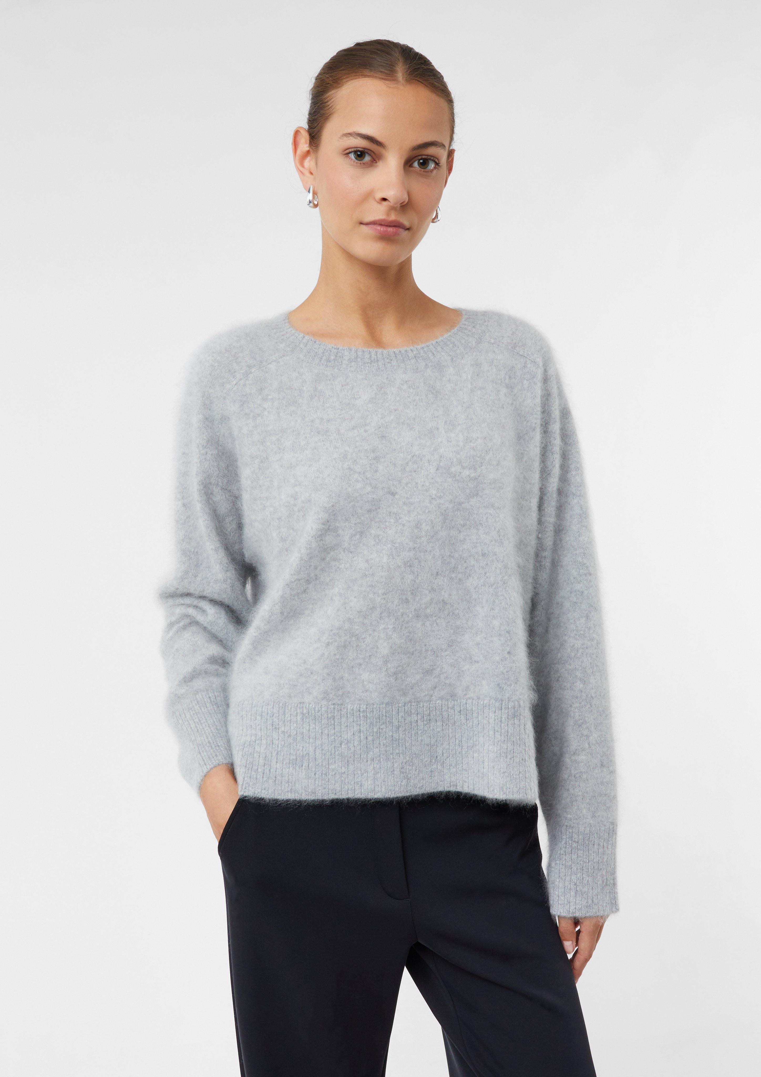 Knitted pullover in 