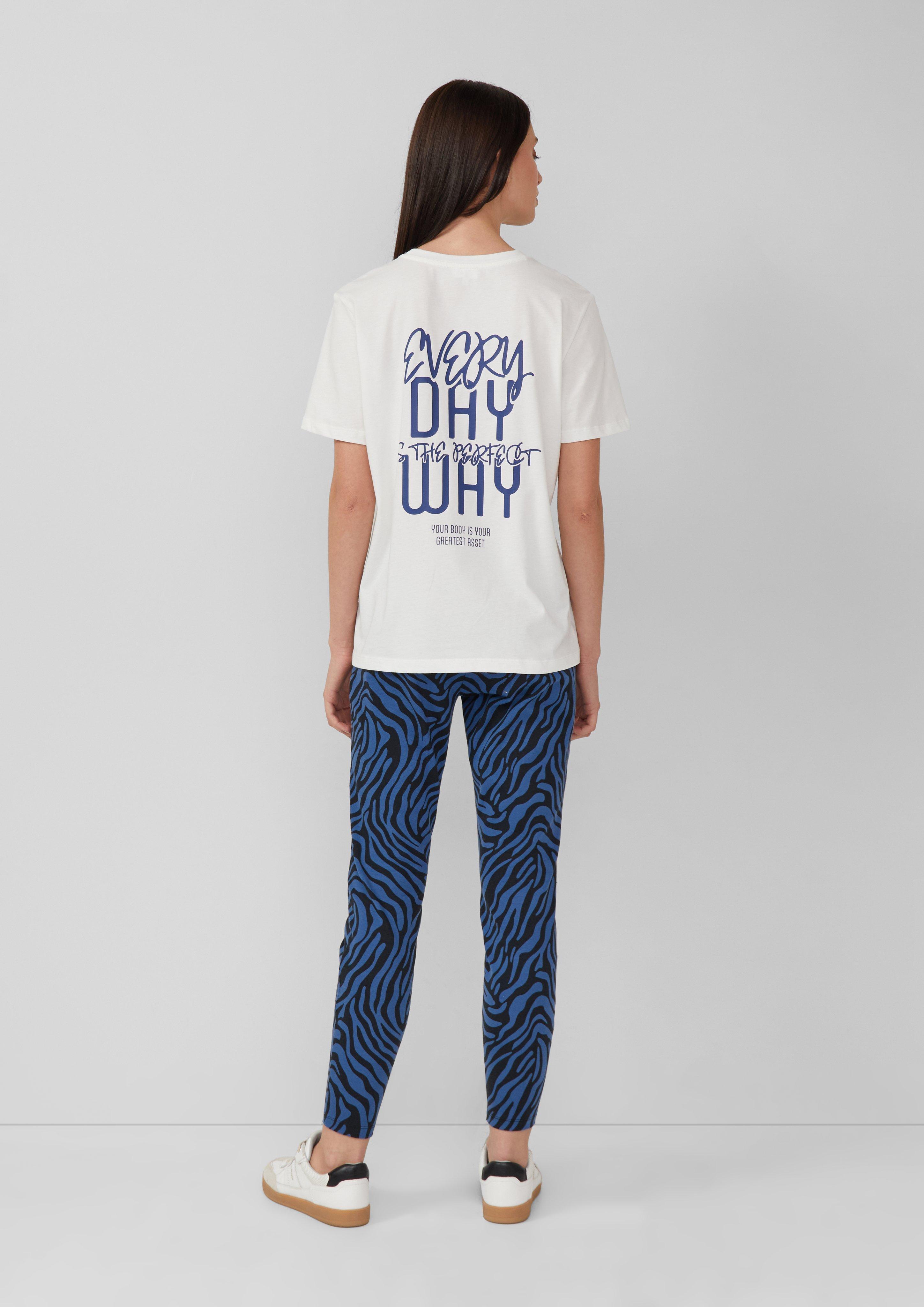 T-shirt in 02D0 & 99D0