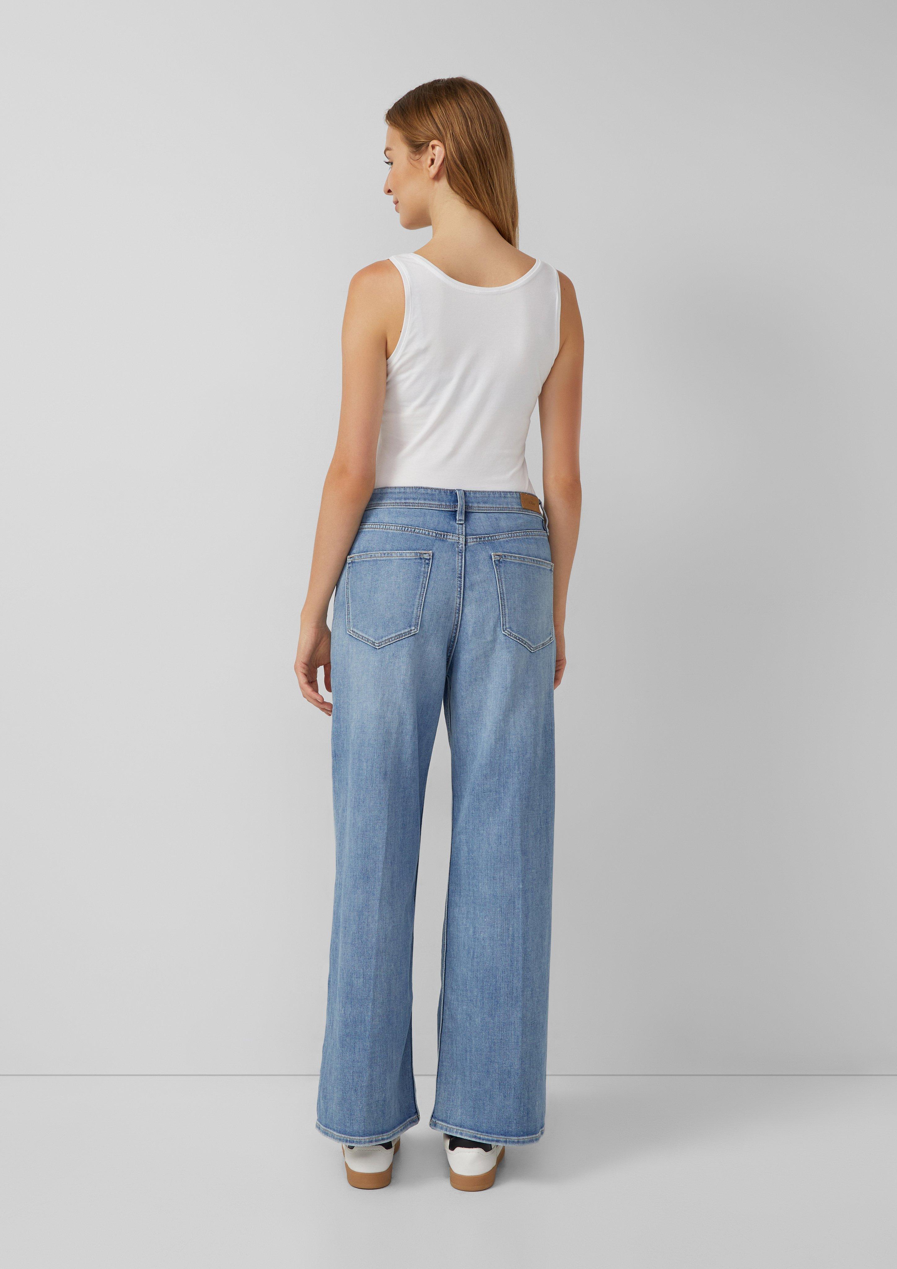 T-shirt in 01X9, 0100 & 9999