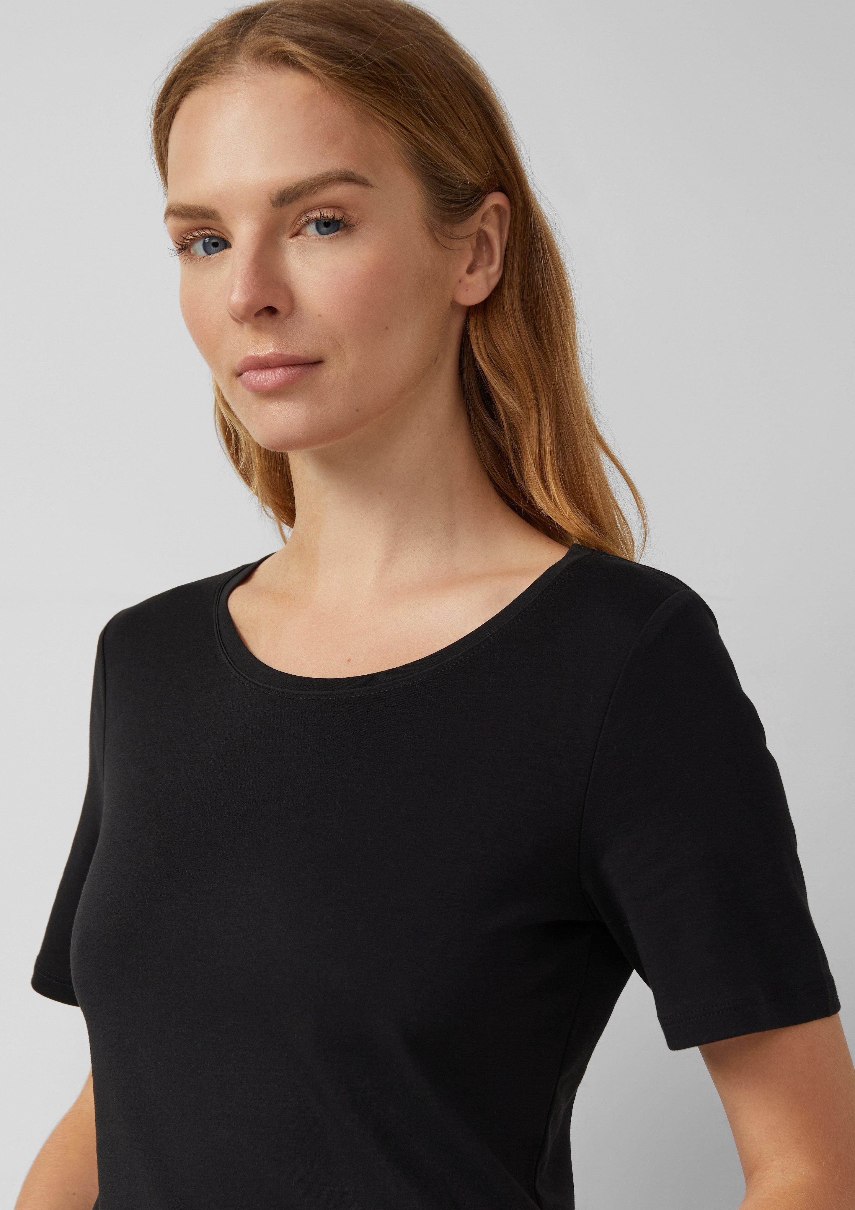 T-shirt in 9999, 0100 & 01X9