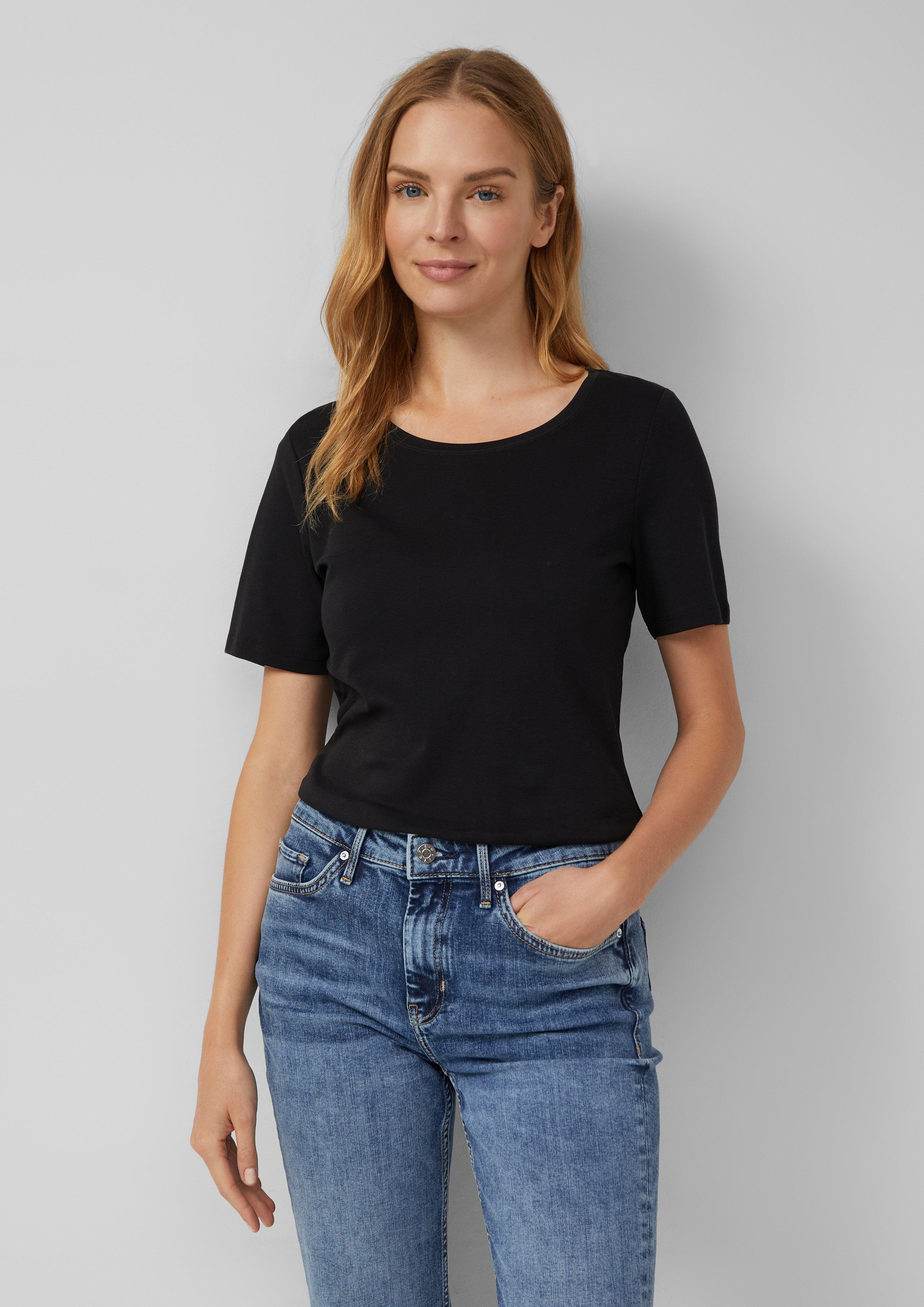 T-shirt in 9999, 0100 & 01X9