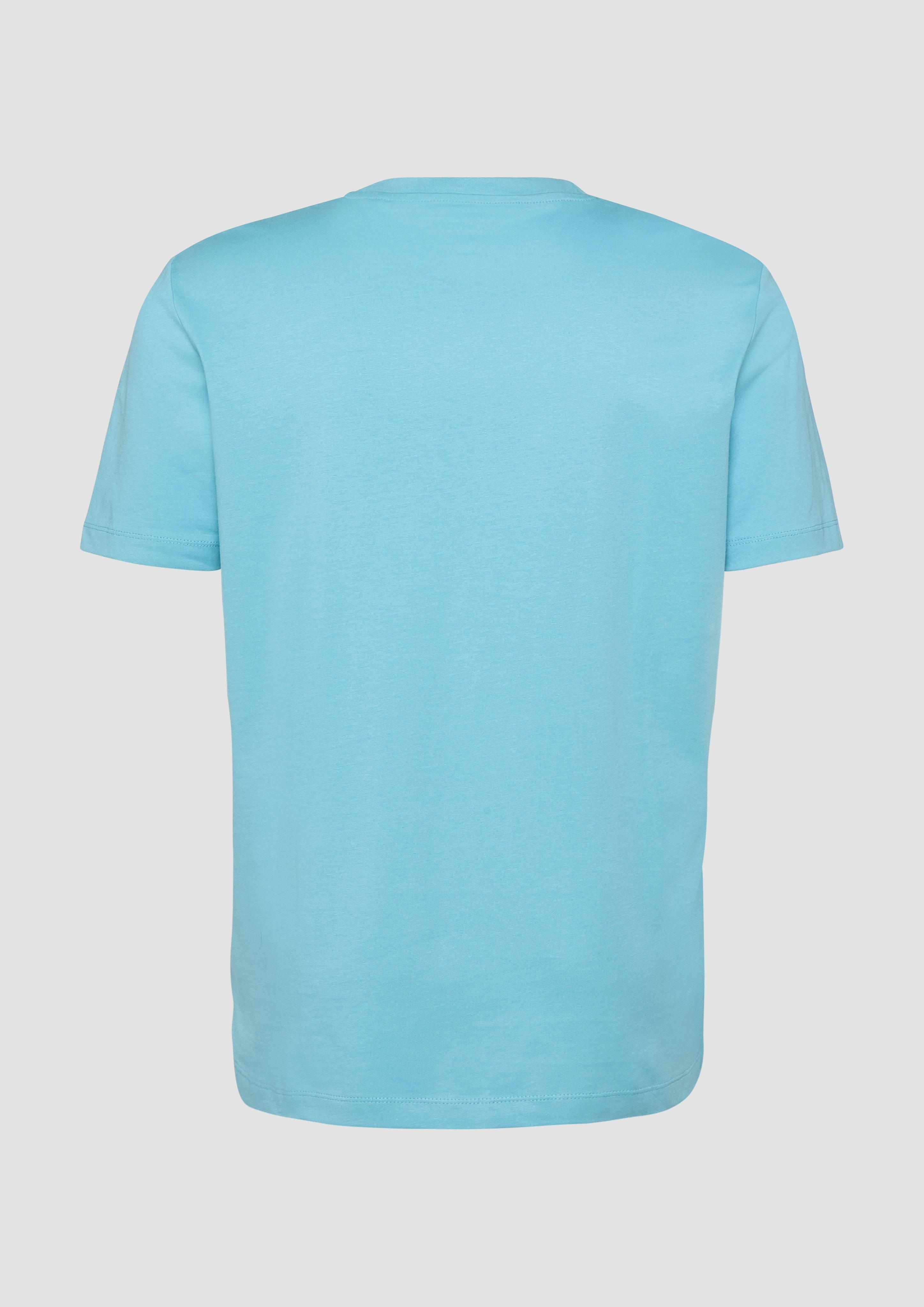 T-Shirt in 6603, 4242 & 7853