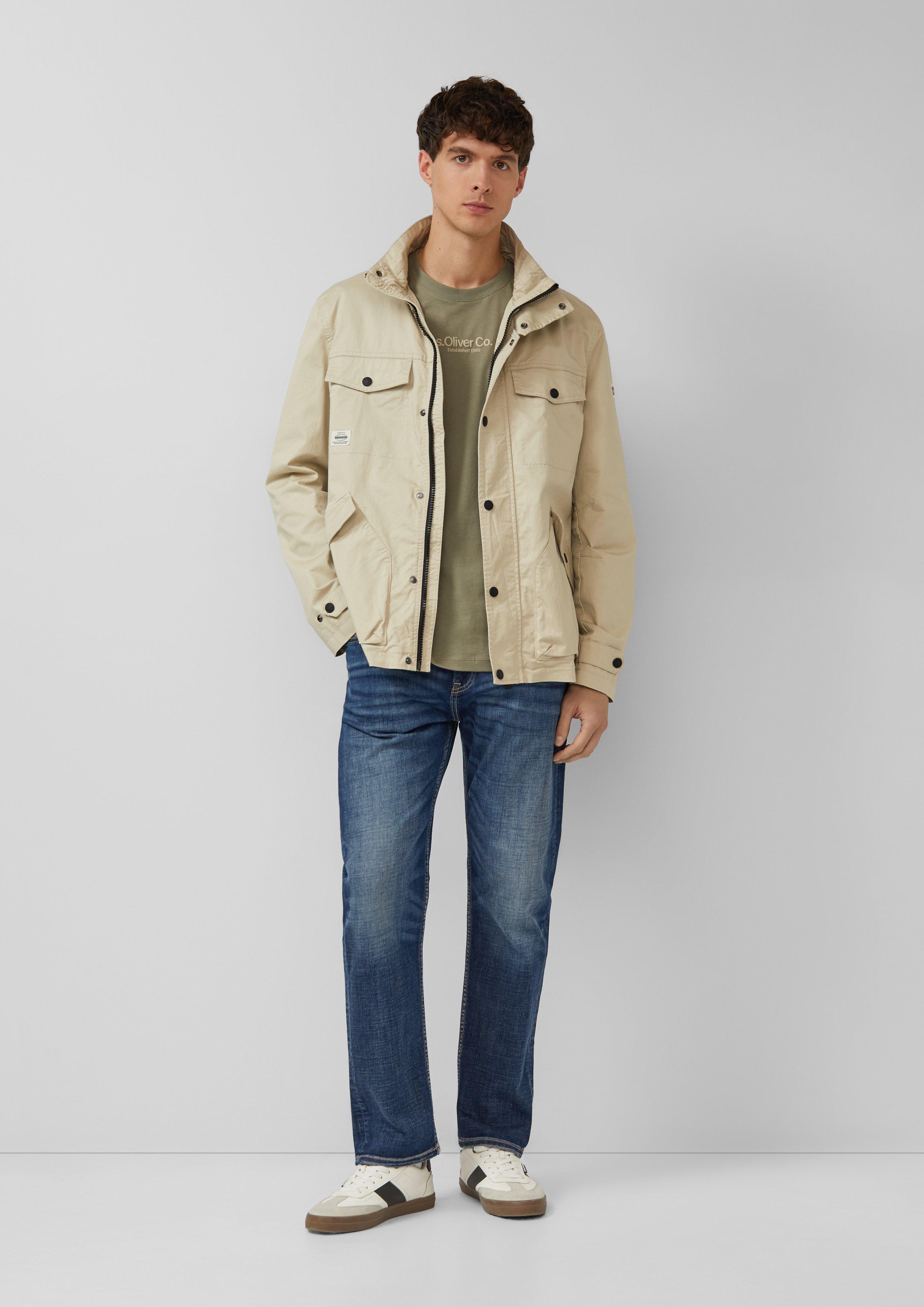 Koszulka w kolorze 78D1, 79D1, 94D1, 50D1, 81D1 & 42D1