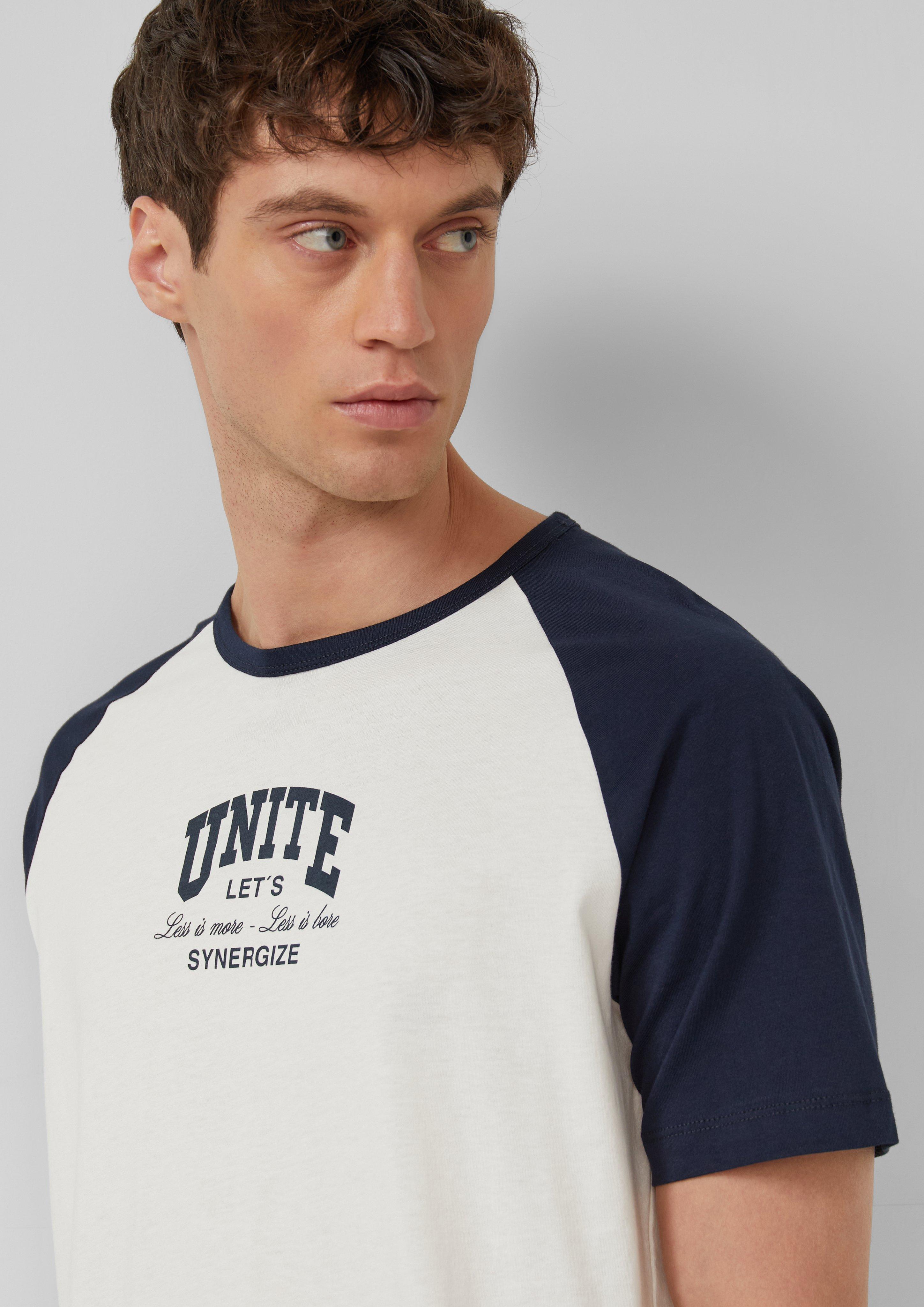 Colour-Block-T-Shirt mit Frontprint und Raglanärmeln