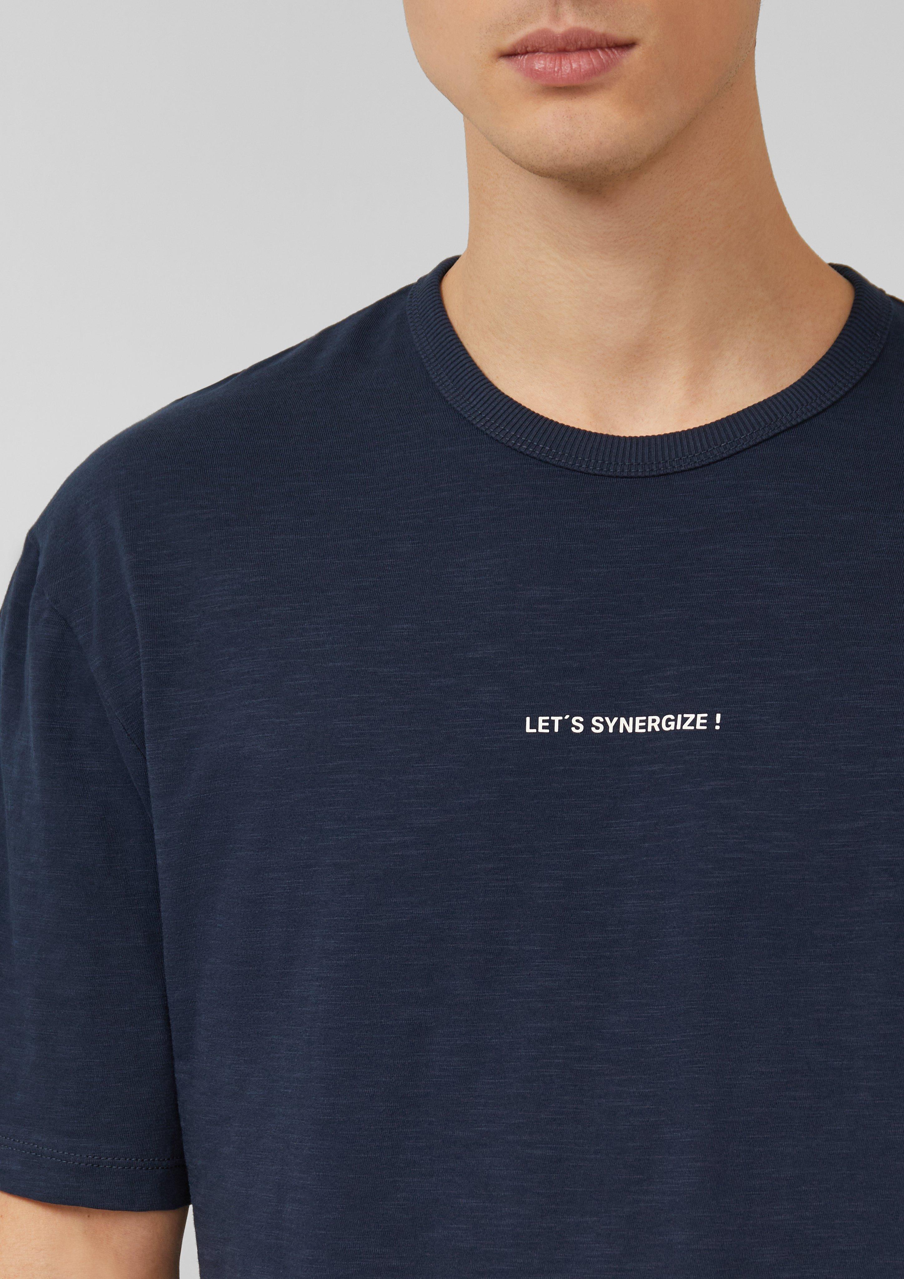 T-Shirt im Modern Fit mit Front- und Rückenprint