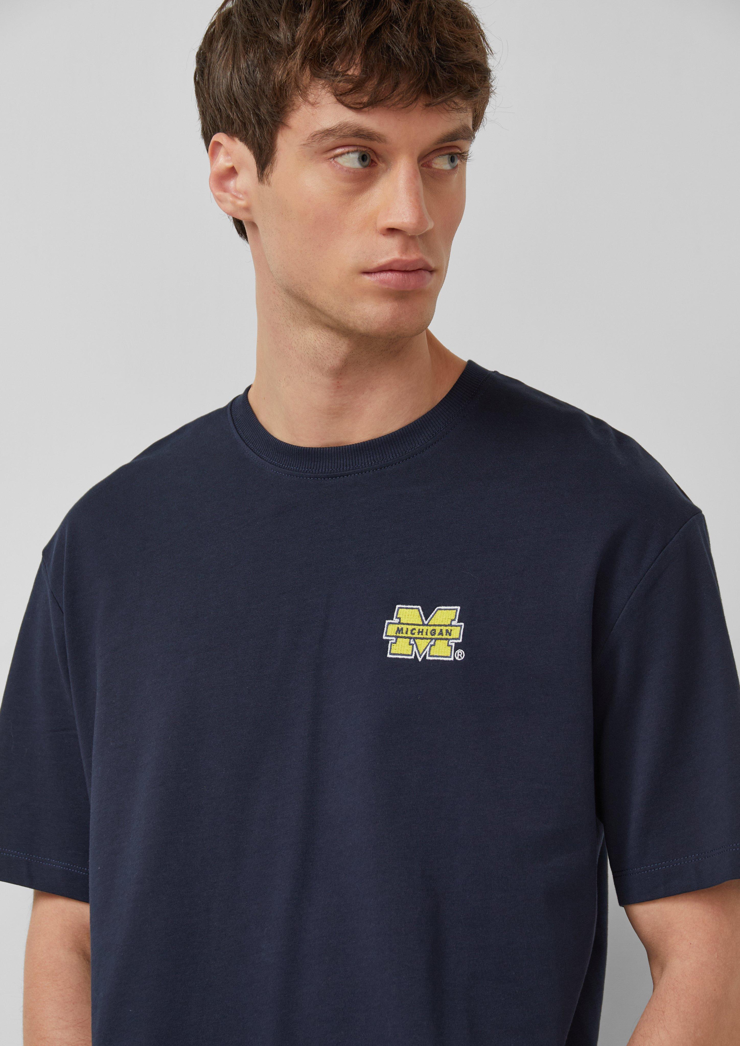 T-Shirt in 59D1, 94D4, 66D3 & 78D5