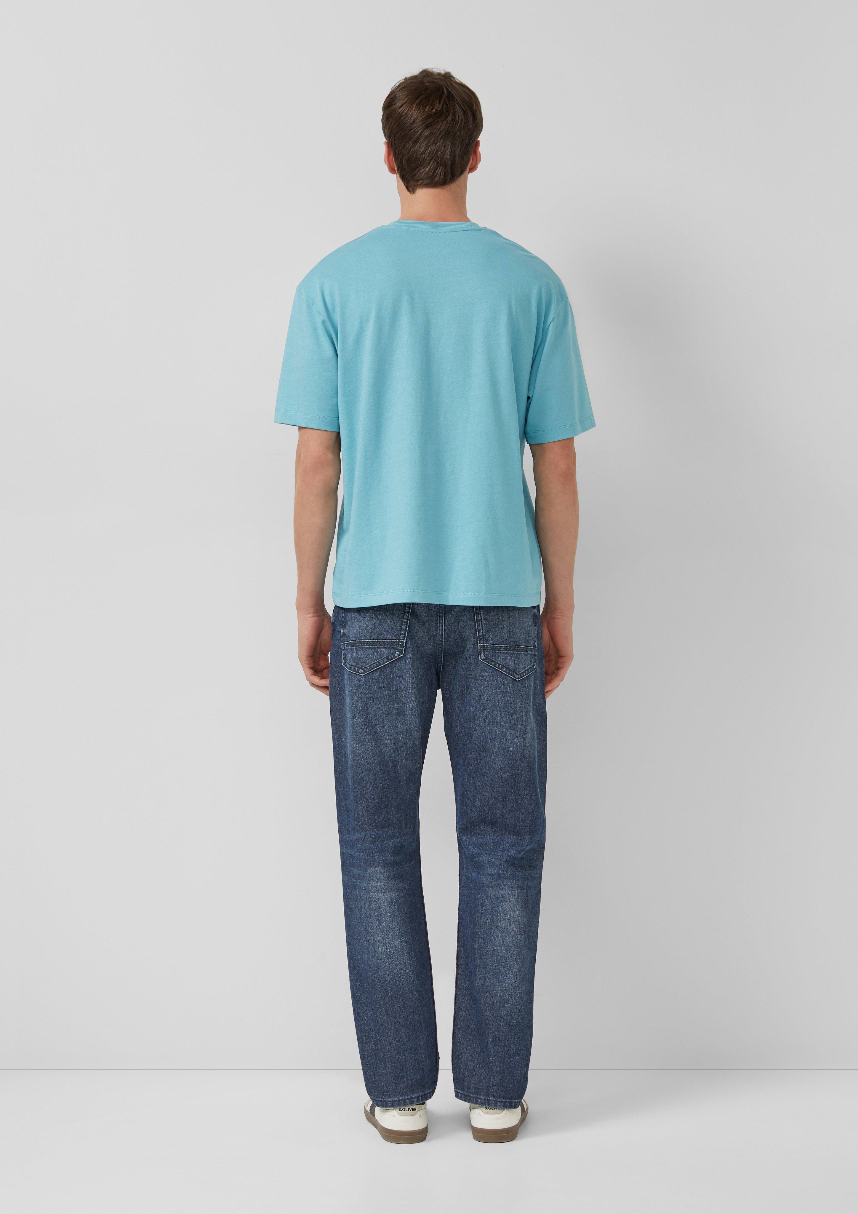 T-Shirt in 66D3, 94D4, 59D1 & 78D5