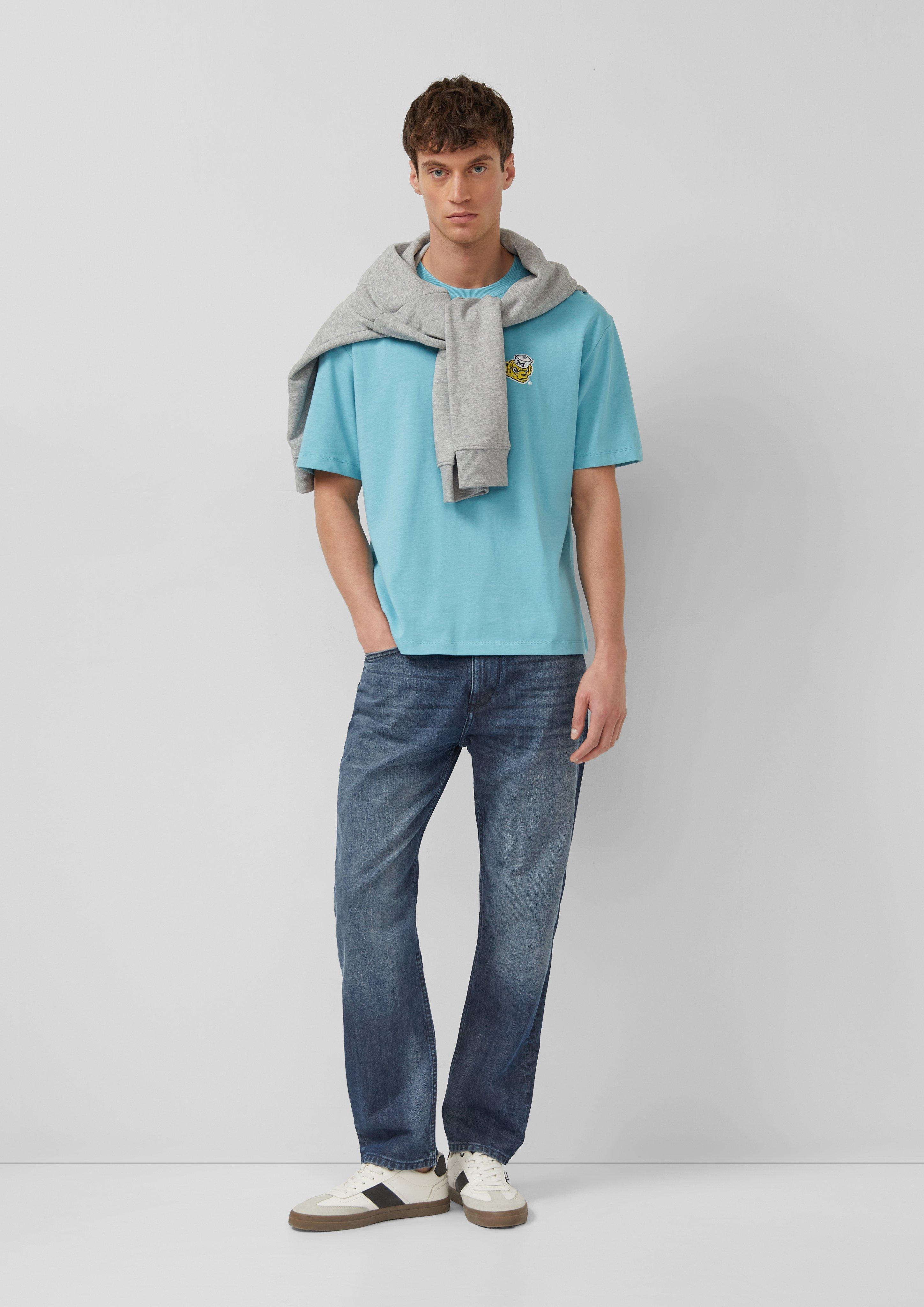 T-Shirt in 66D3, 94D4, 59D1 & 78D5