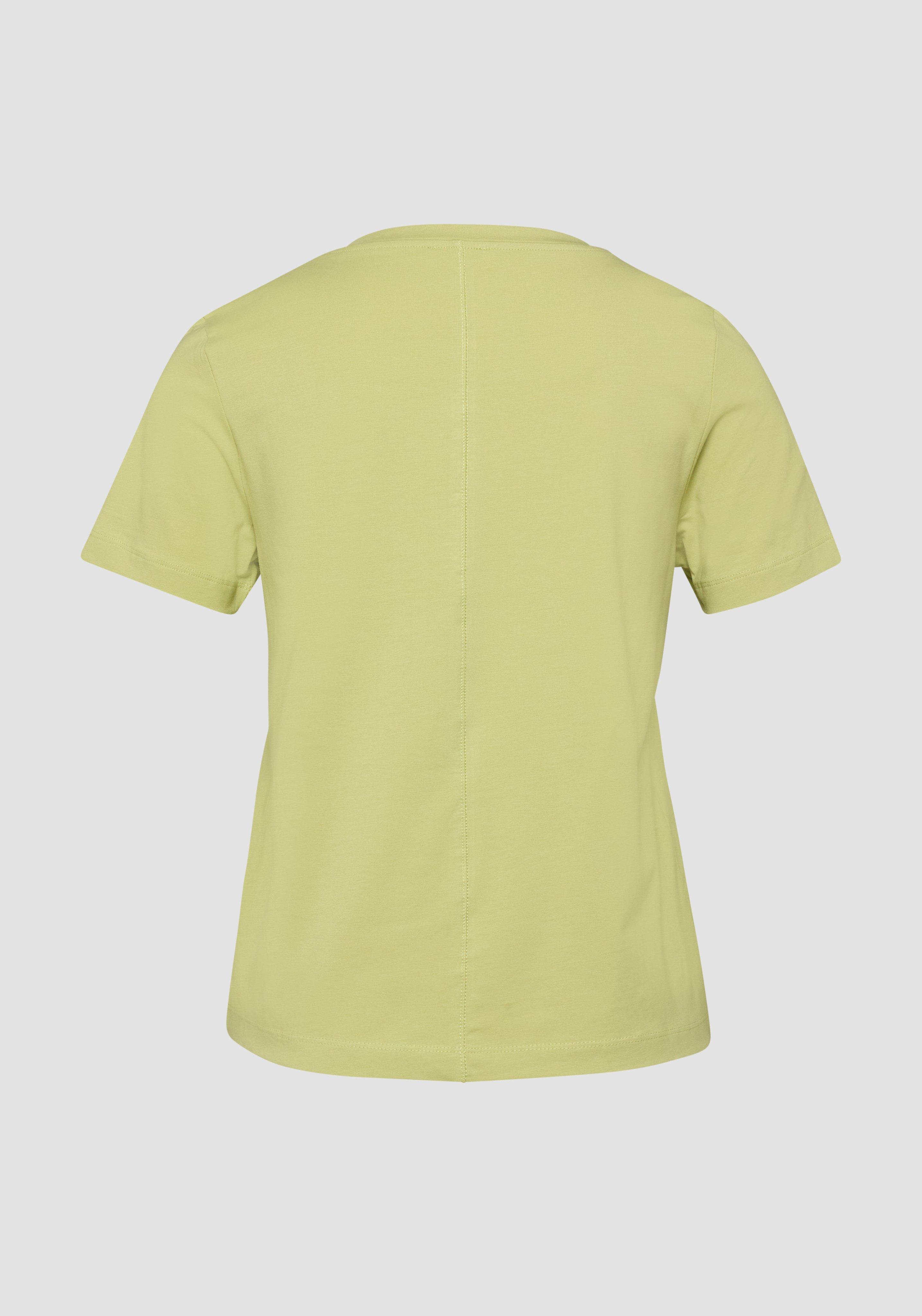 T-Shirt in 72D0, 10D0, 02D0 & 59D0