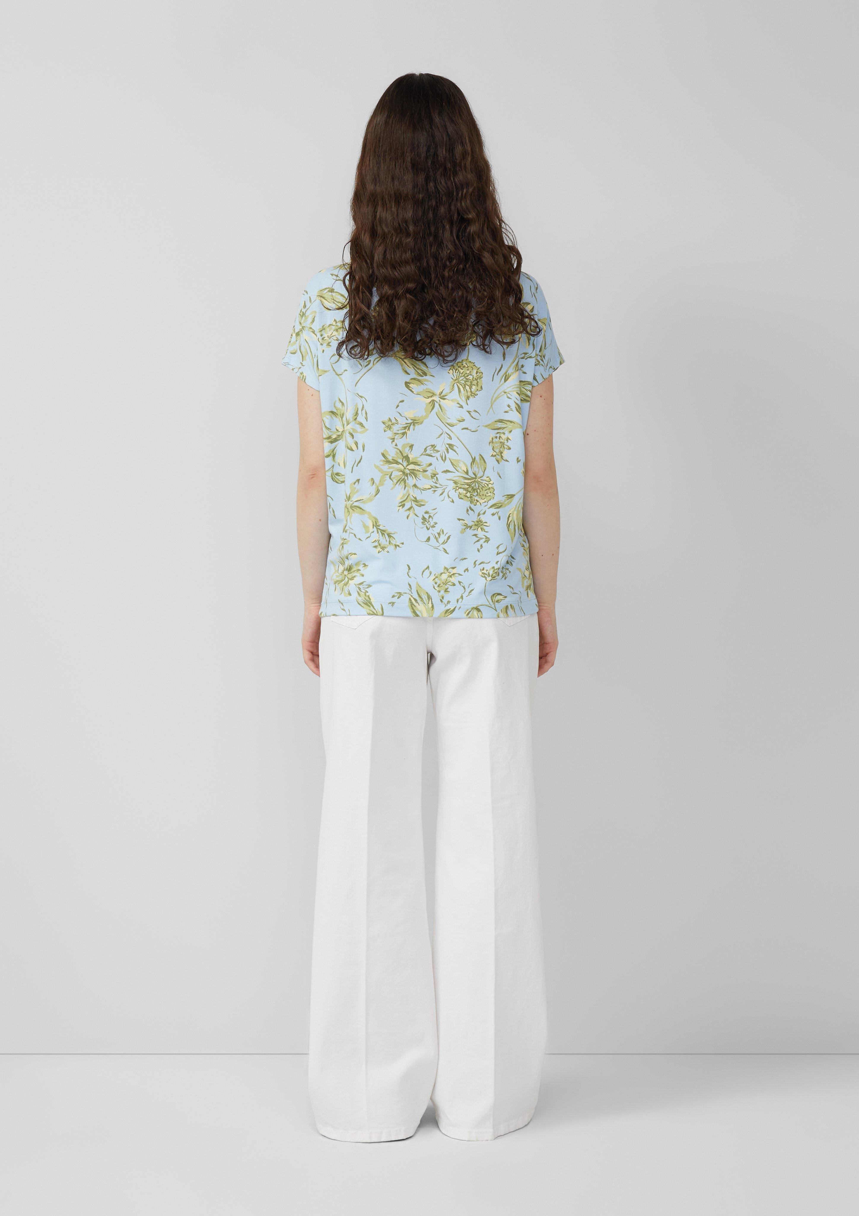 T-Shirt in 51A4 & 02A4