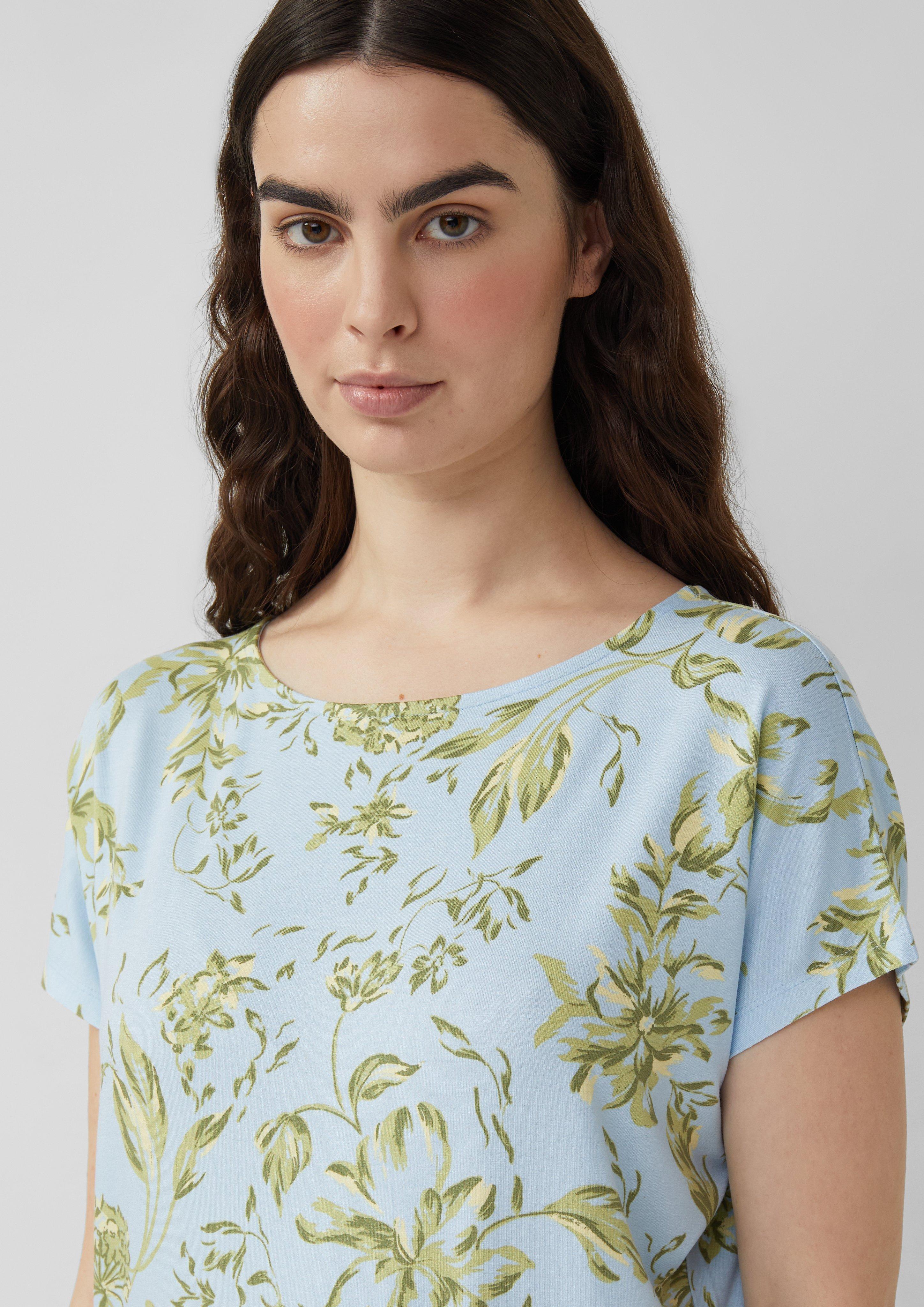 T-Shirt in 51A4 & 02A4