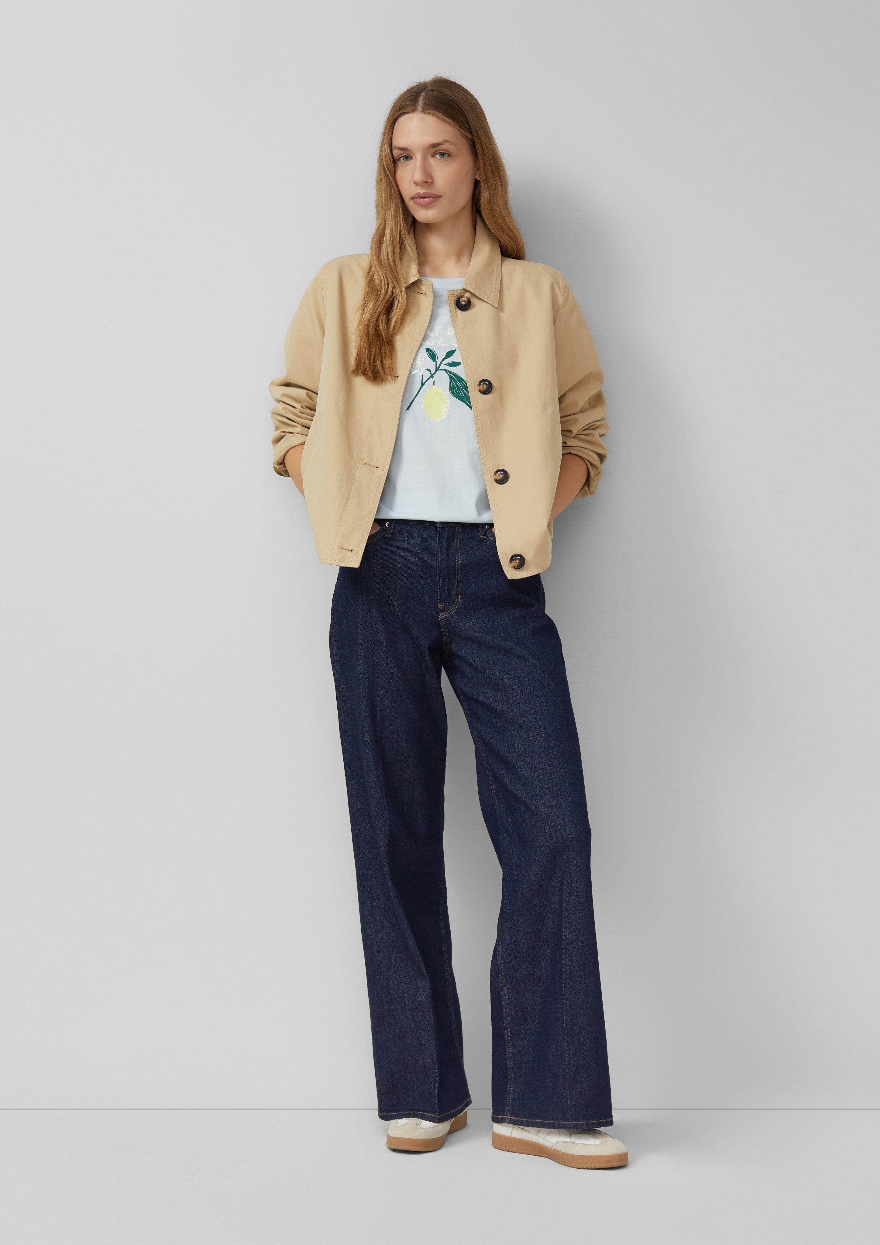 Koszulka w kolorze 51D1, 01D1, 01D0, 71D0, 56D1 & 79D0