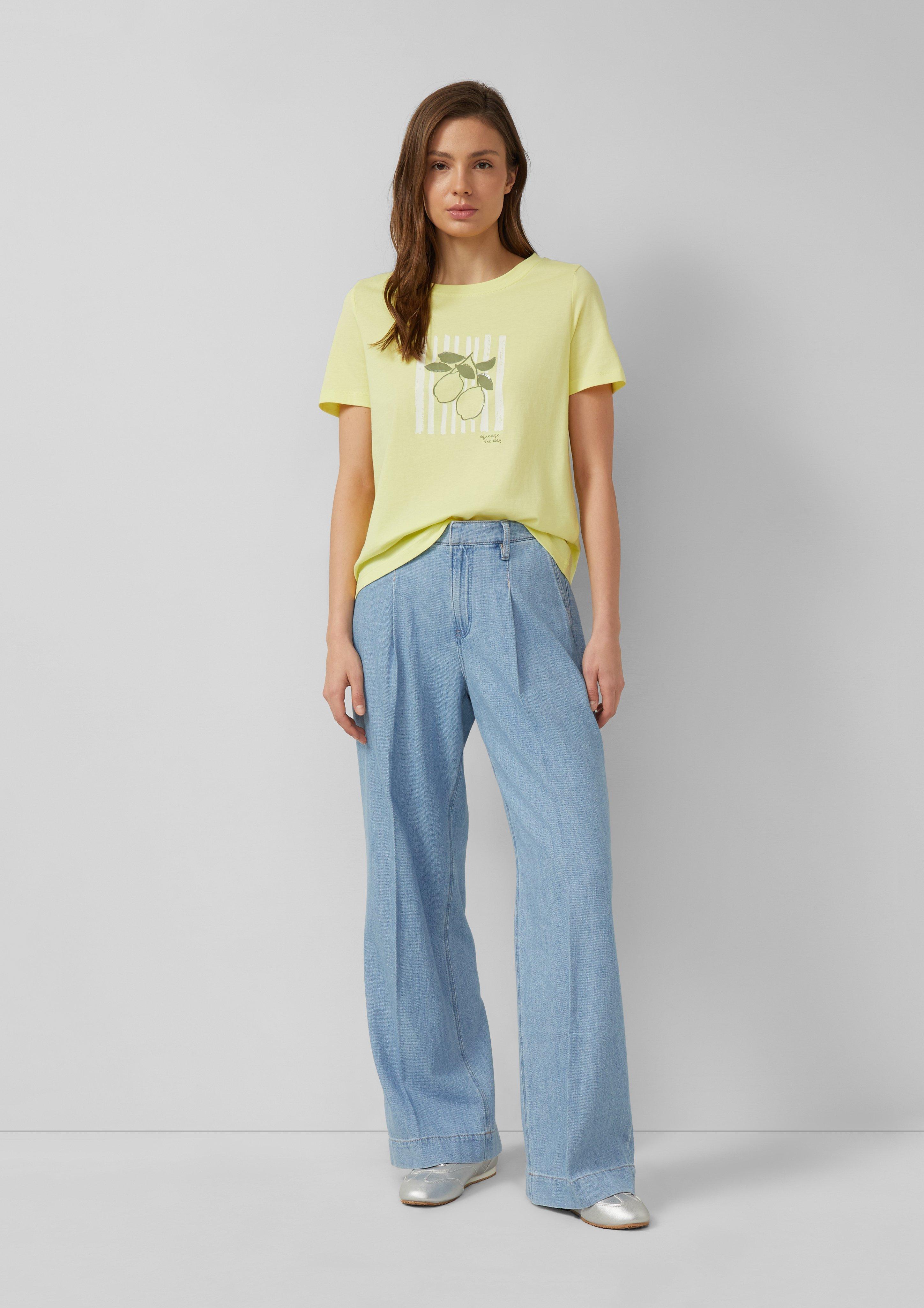 Koszulka w kolorze 71D0, 01D1, 01D0, 51D1, 56D1 & 79D0