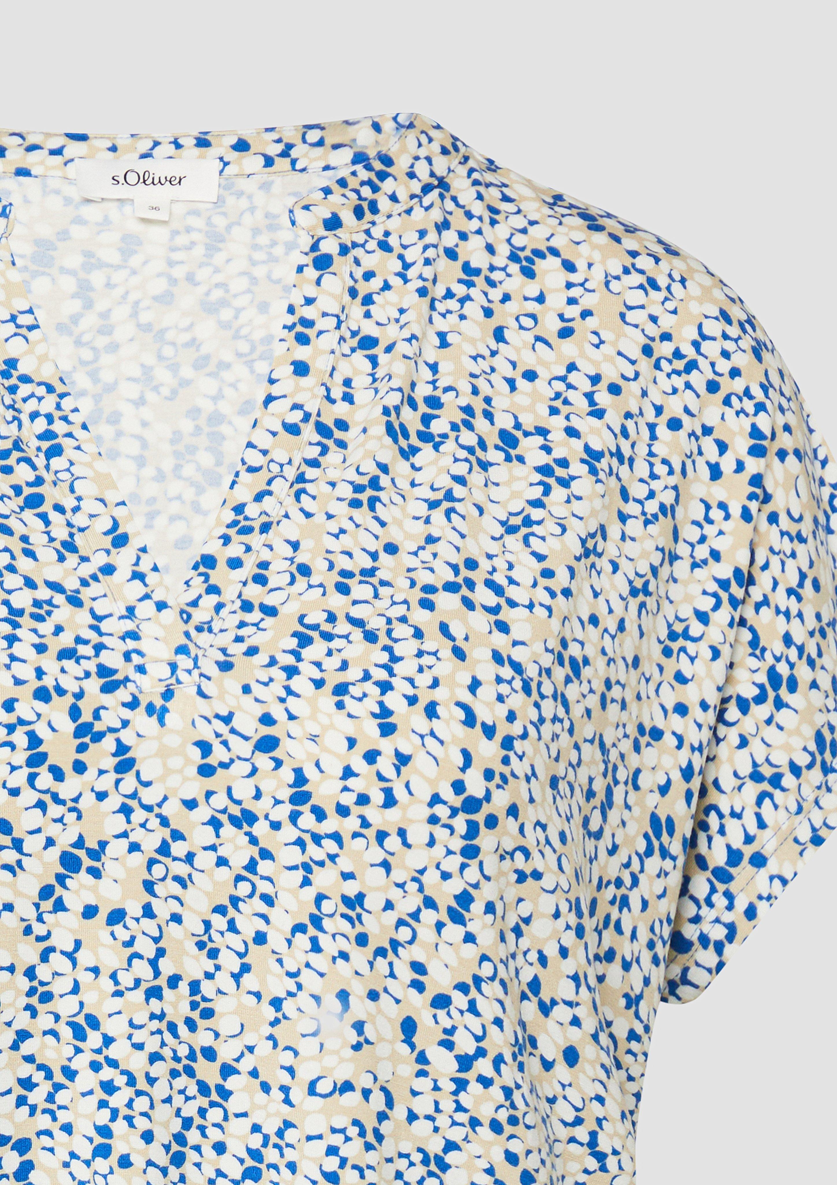 T-Shirt in 56B0, 79A2 & 56A2