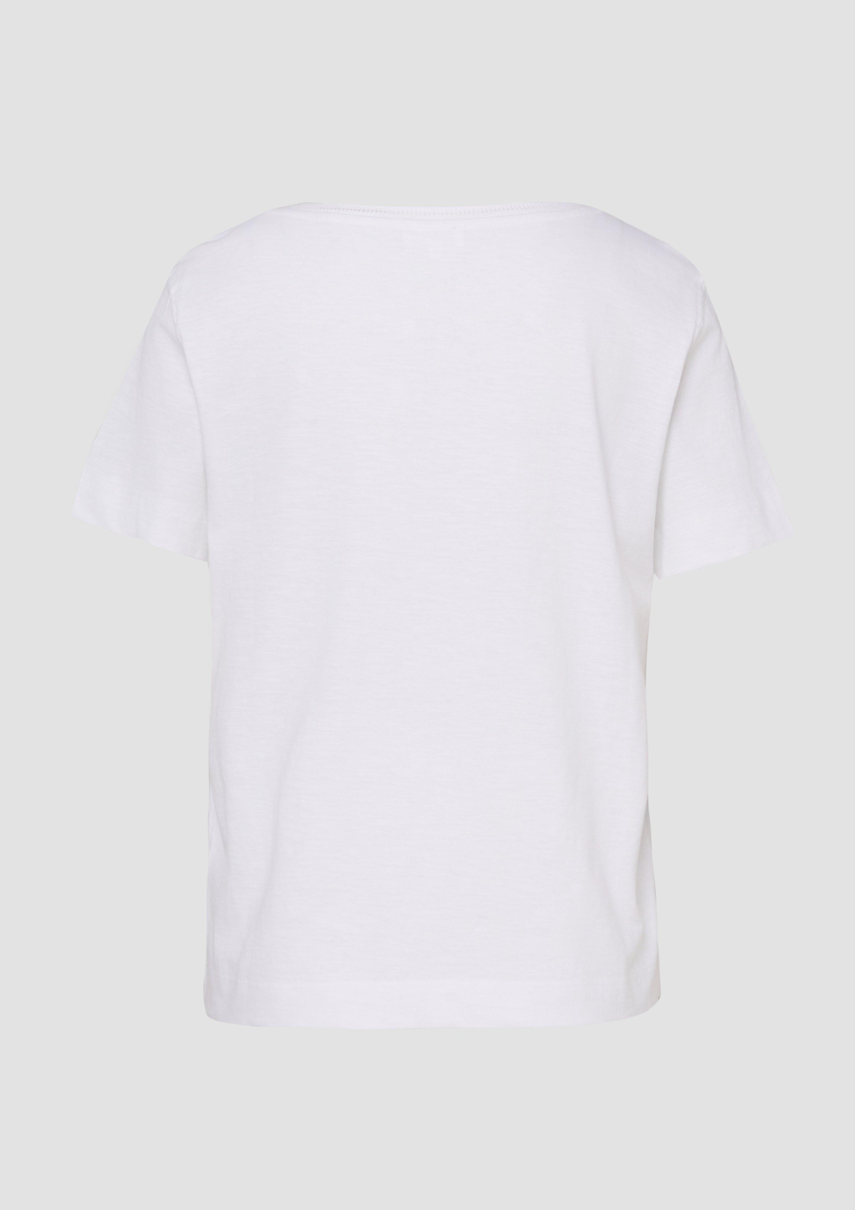 T-Shirt in 0100, 9999, 5110, 7111 & 5615