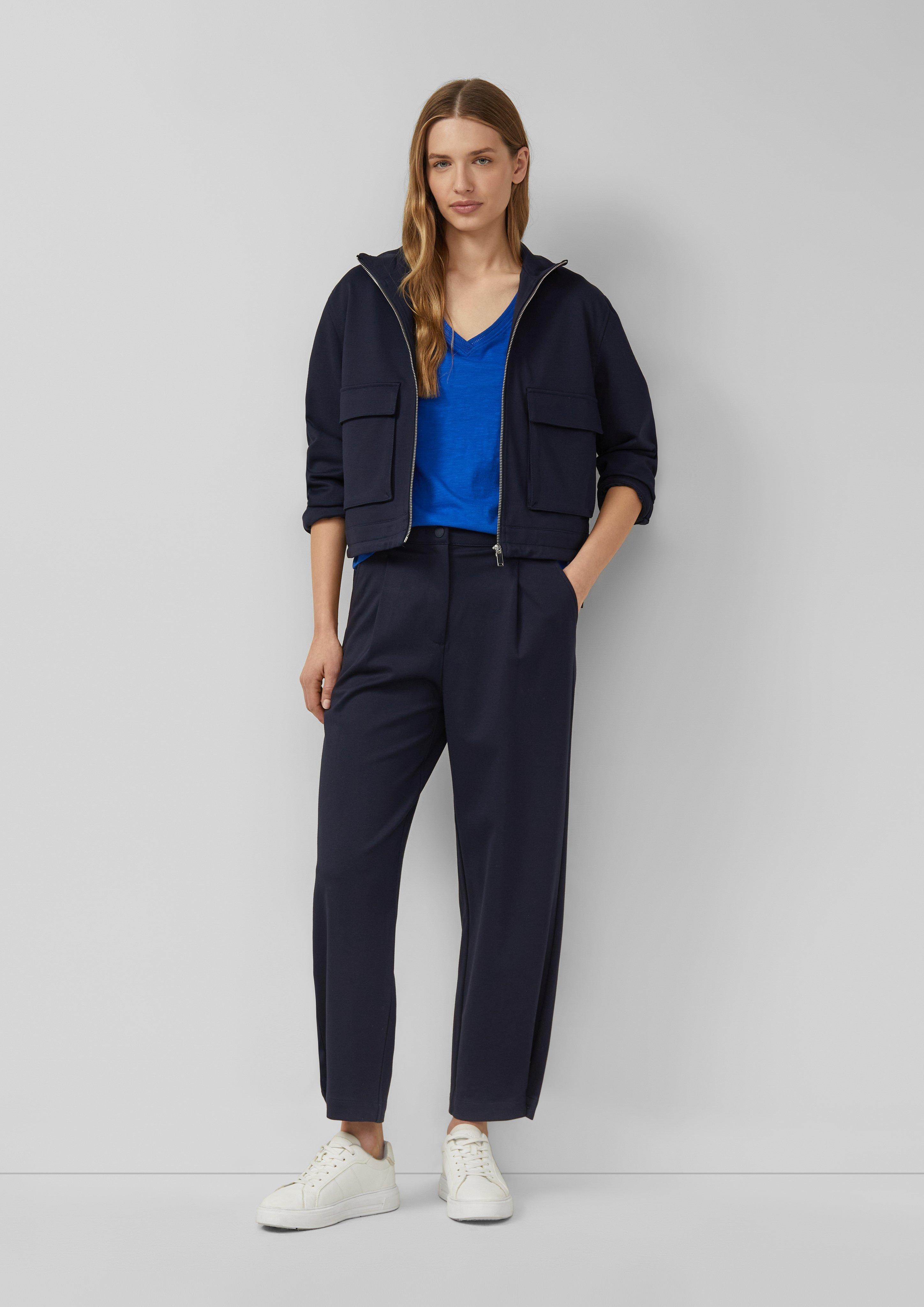 Koszulka w kolorze 5615, 9999, 7900, 0100, 5110 & 7111