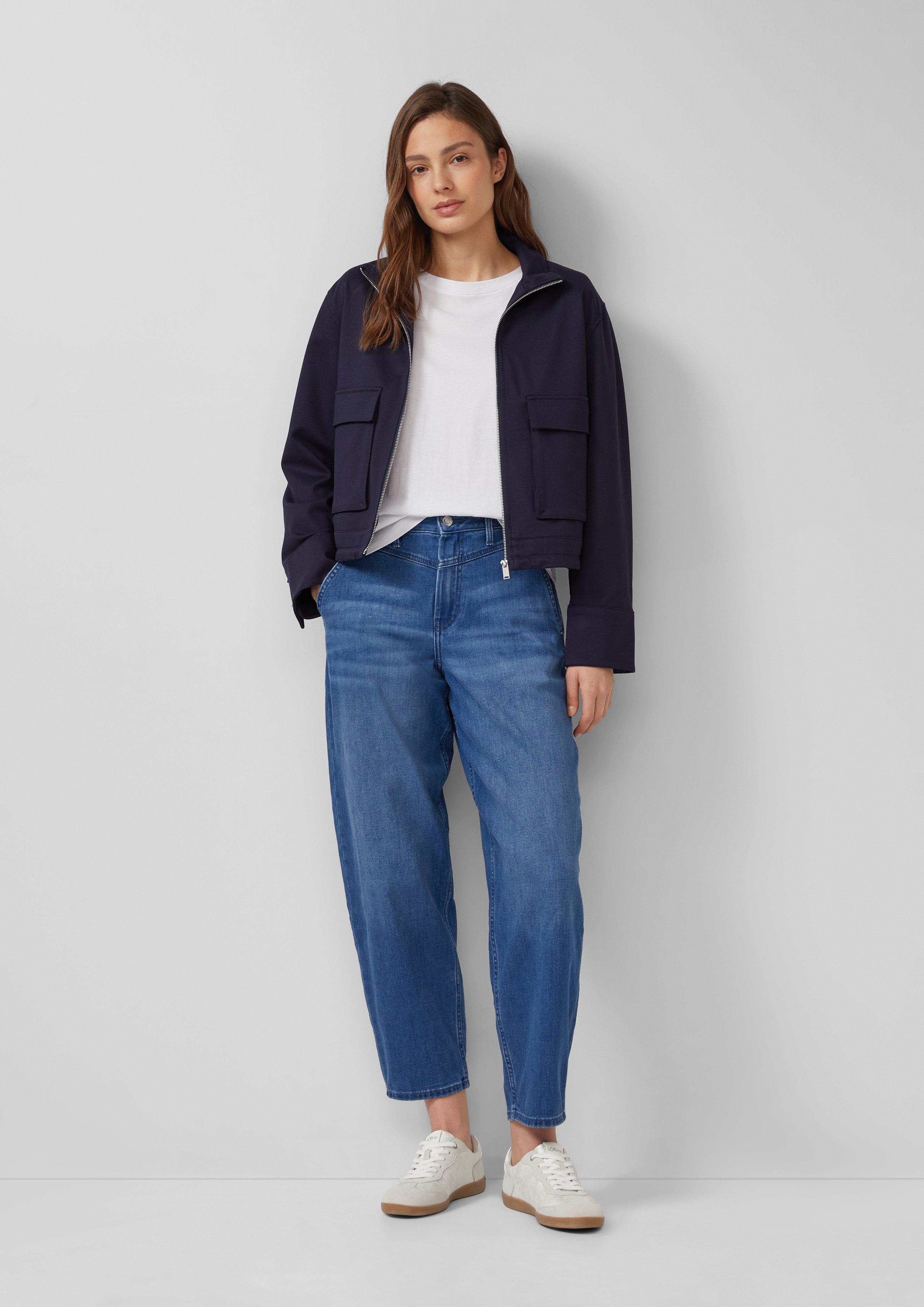 T-Shirt in 0100 & 7900