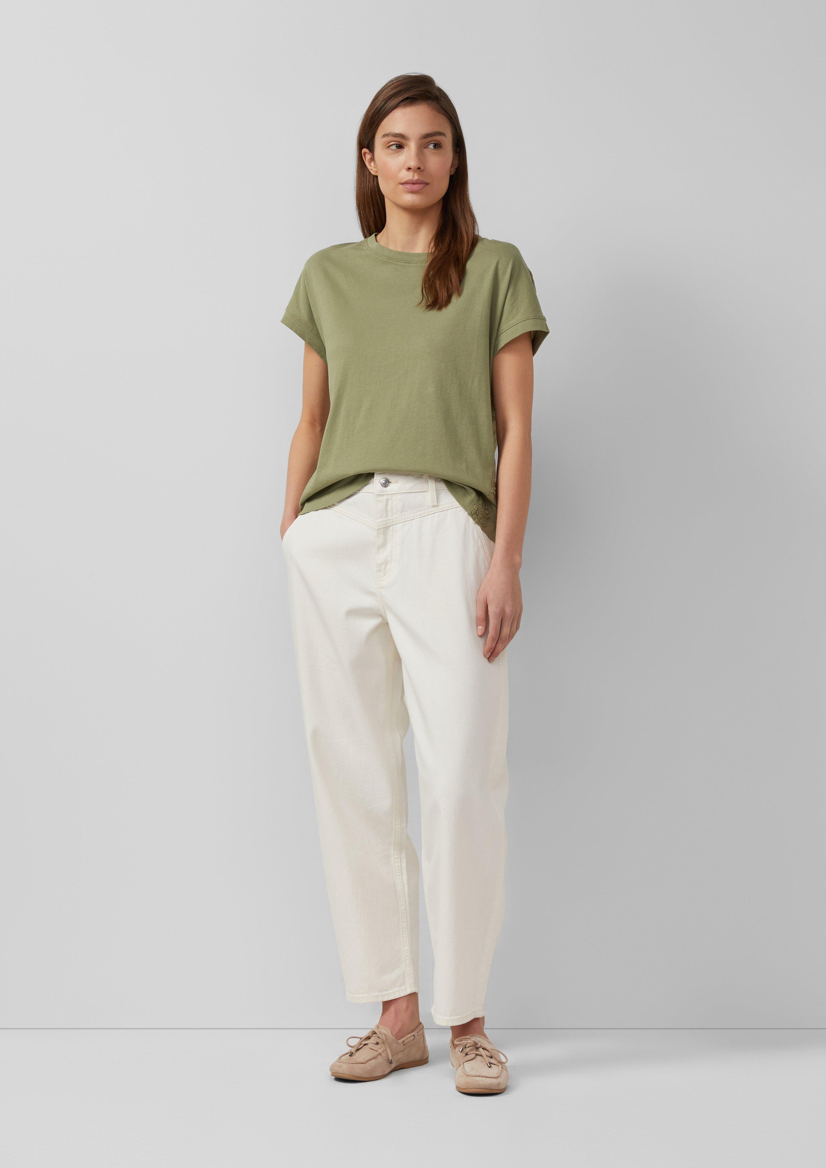 T-Shirt in 7900 & 0100