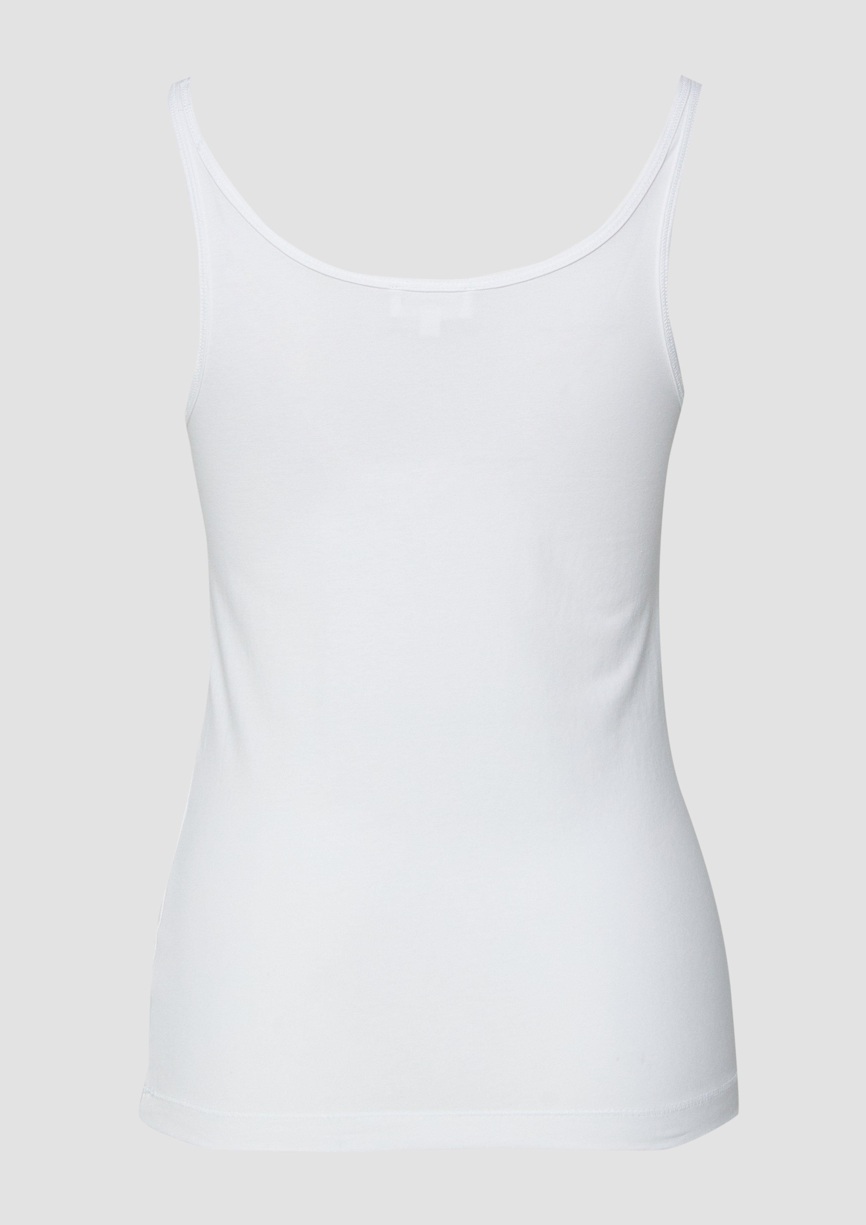 T-Shirt in 0100, 5615, 7900 & 9999