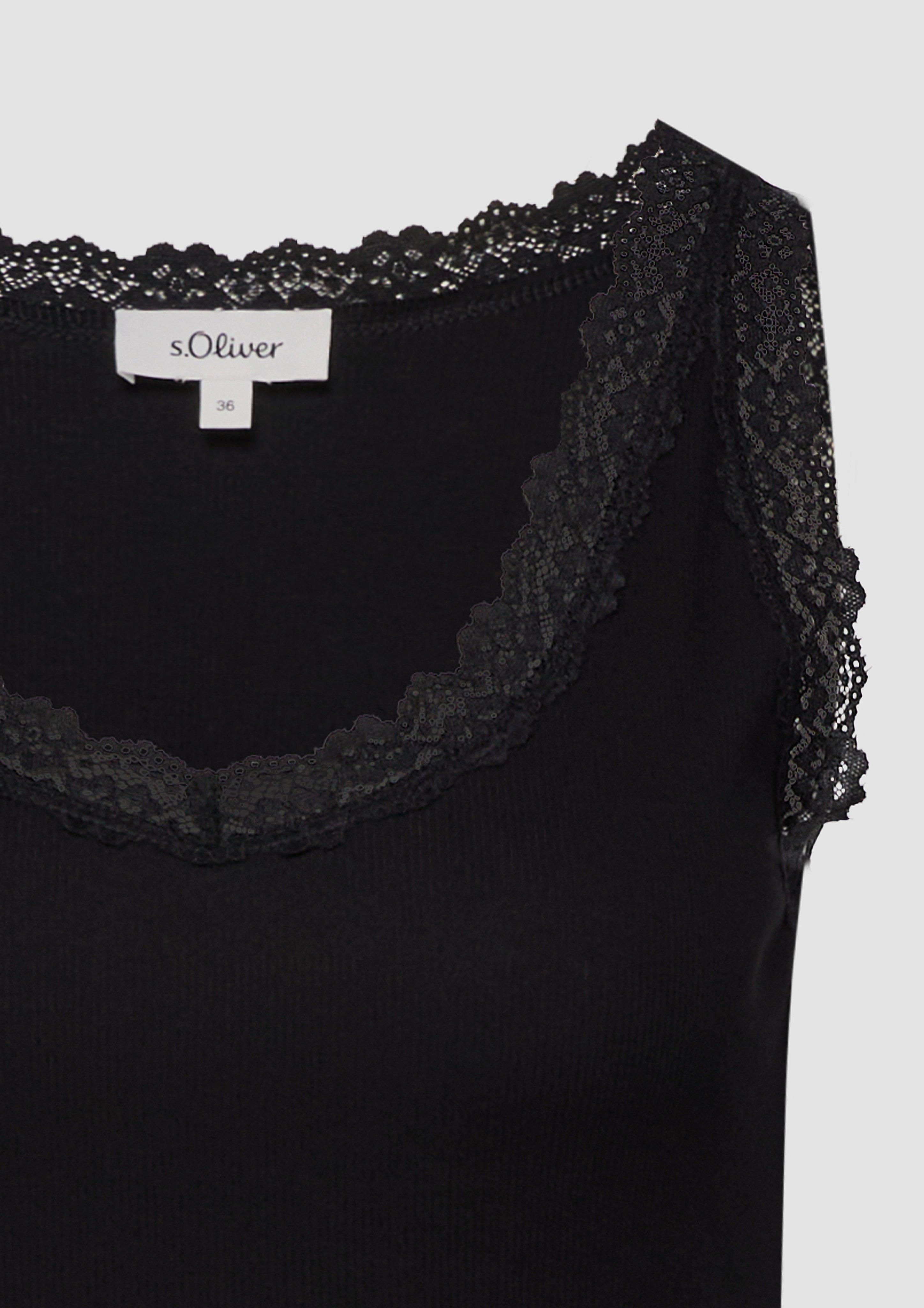 T-Shirt in 9999, 0210 & 7900