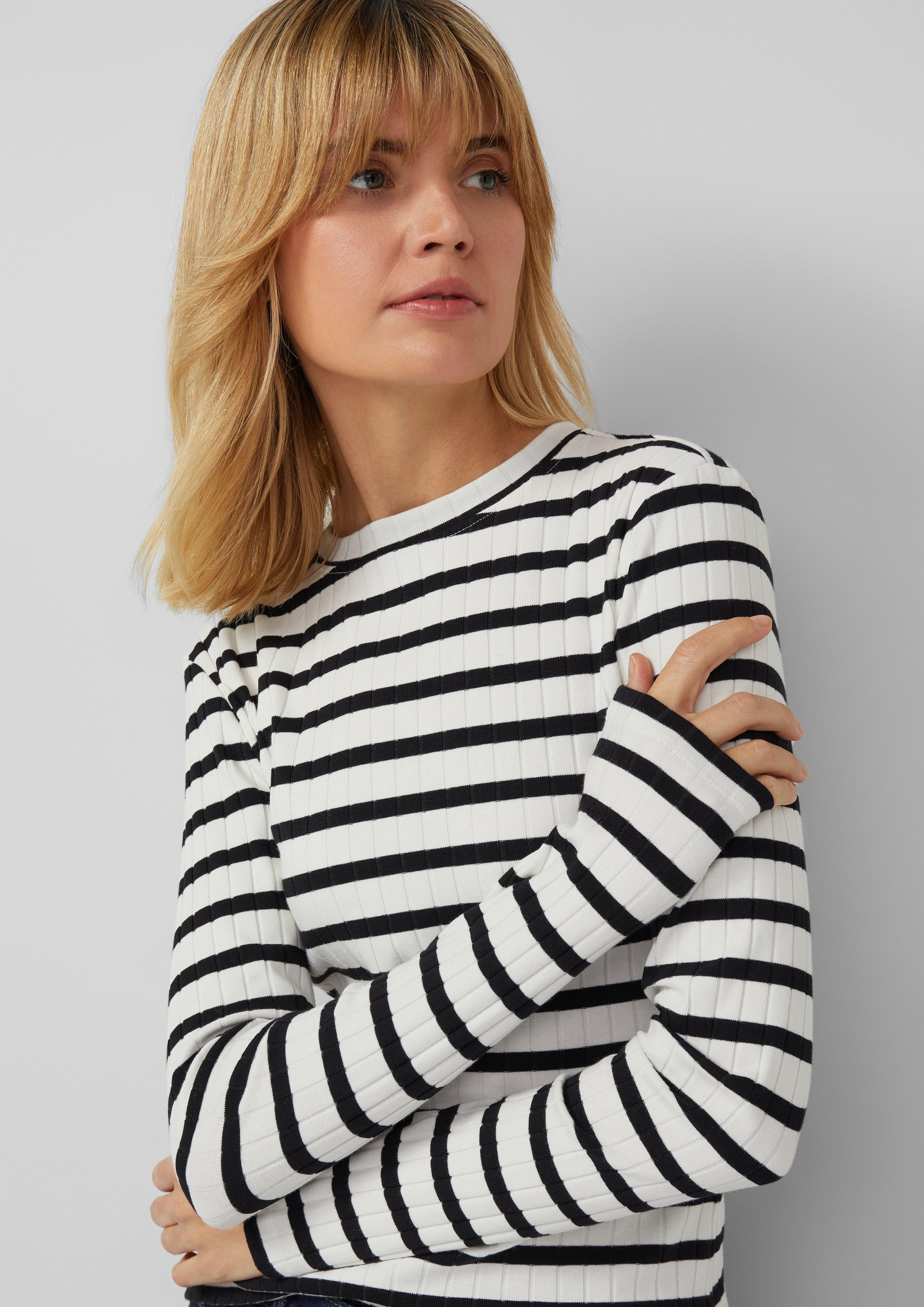 T-shirt in 99G9, 41G9, 0210, 9999 & 88G9