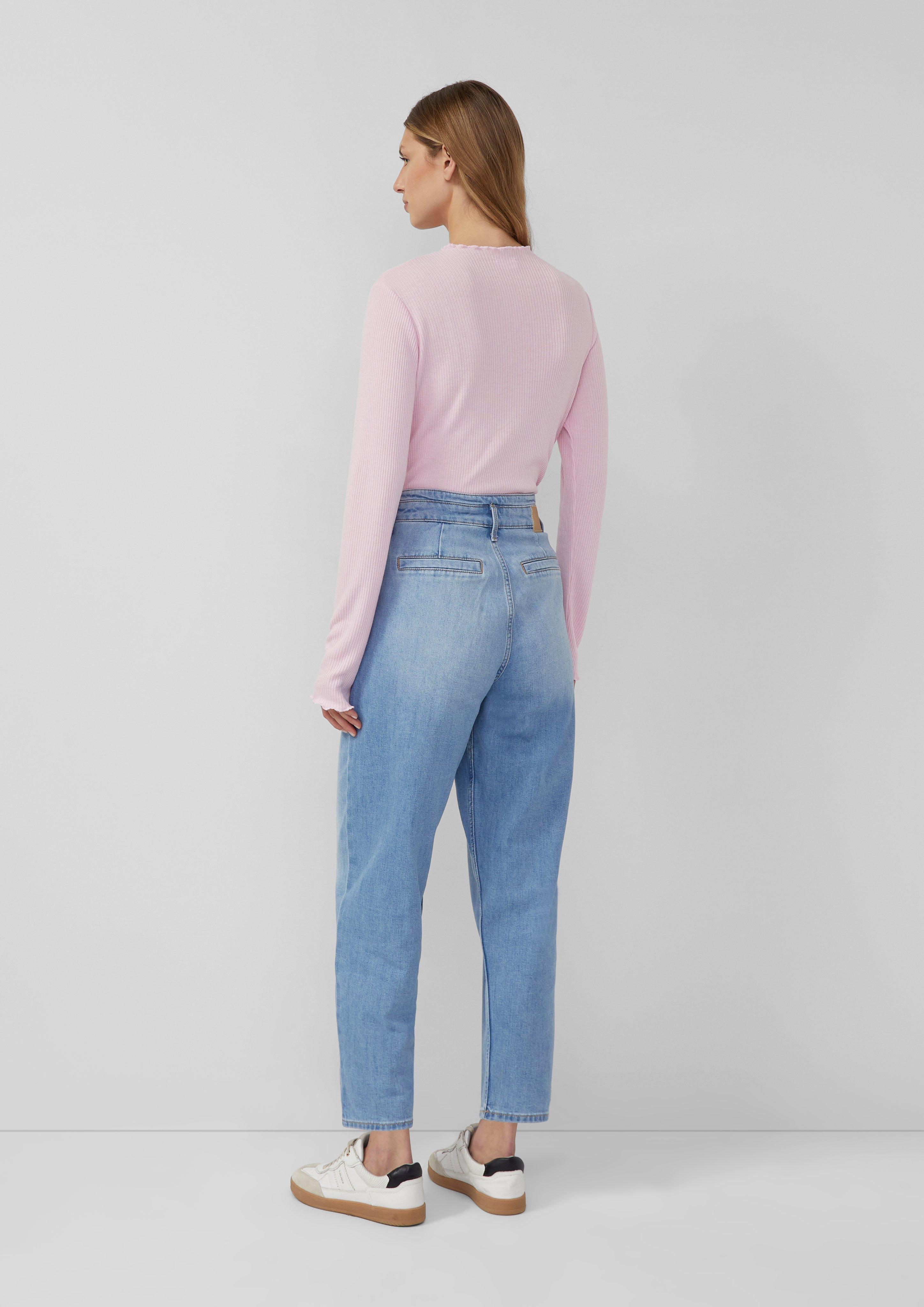 T-shirt in 4156, 8837, 81W9, 9999 & 7269