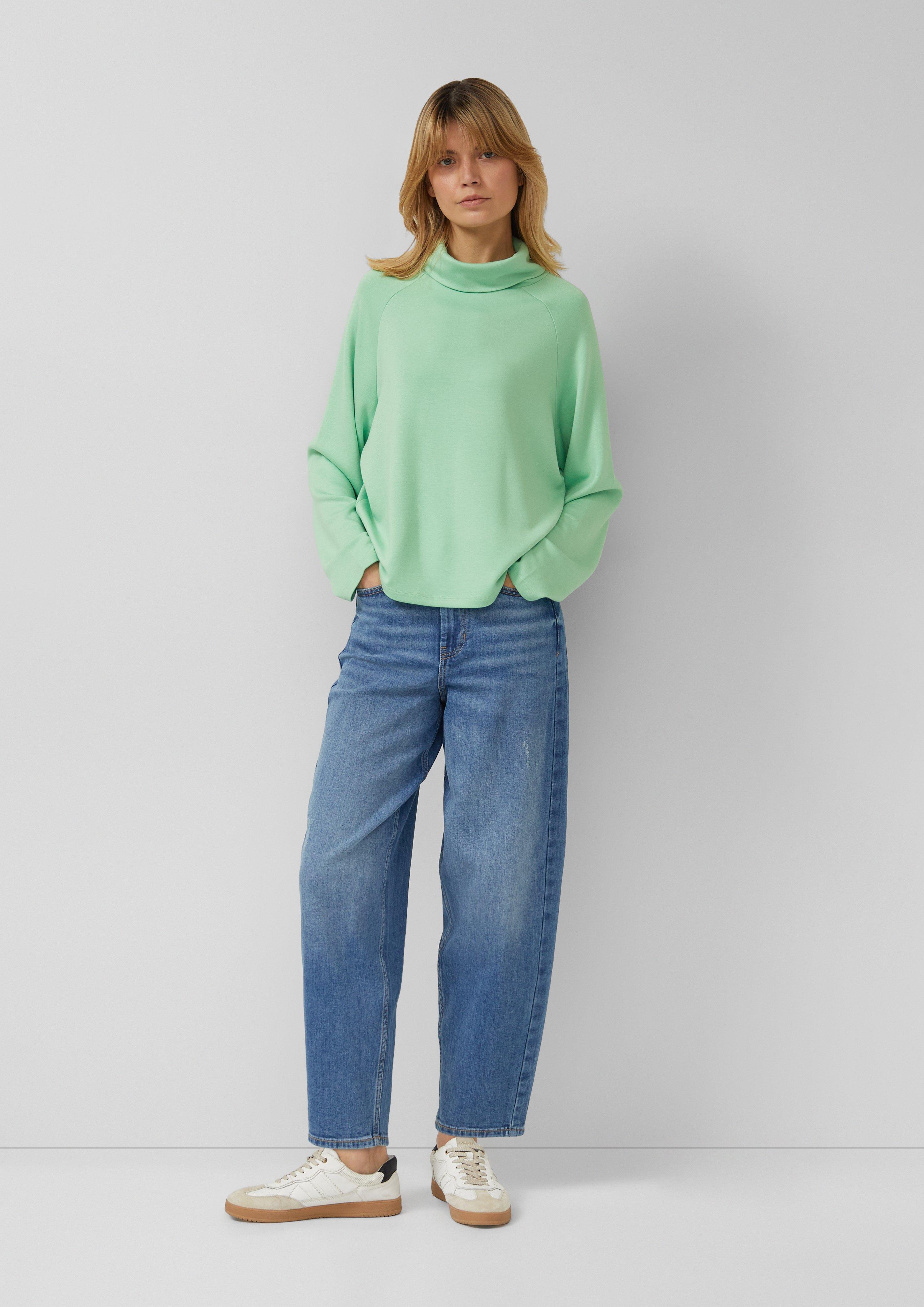 Sweatshirt in 7269, 8837, 8000, 4156 & 9999