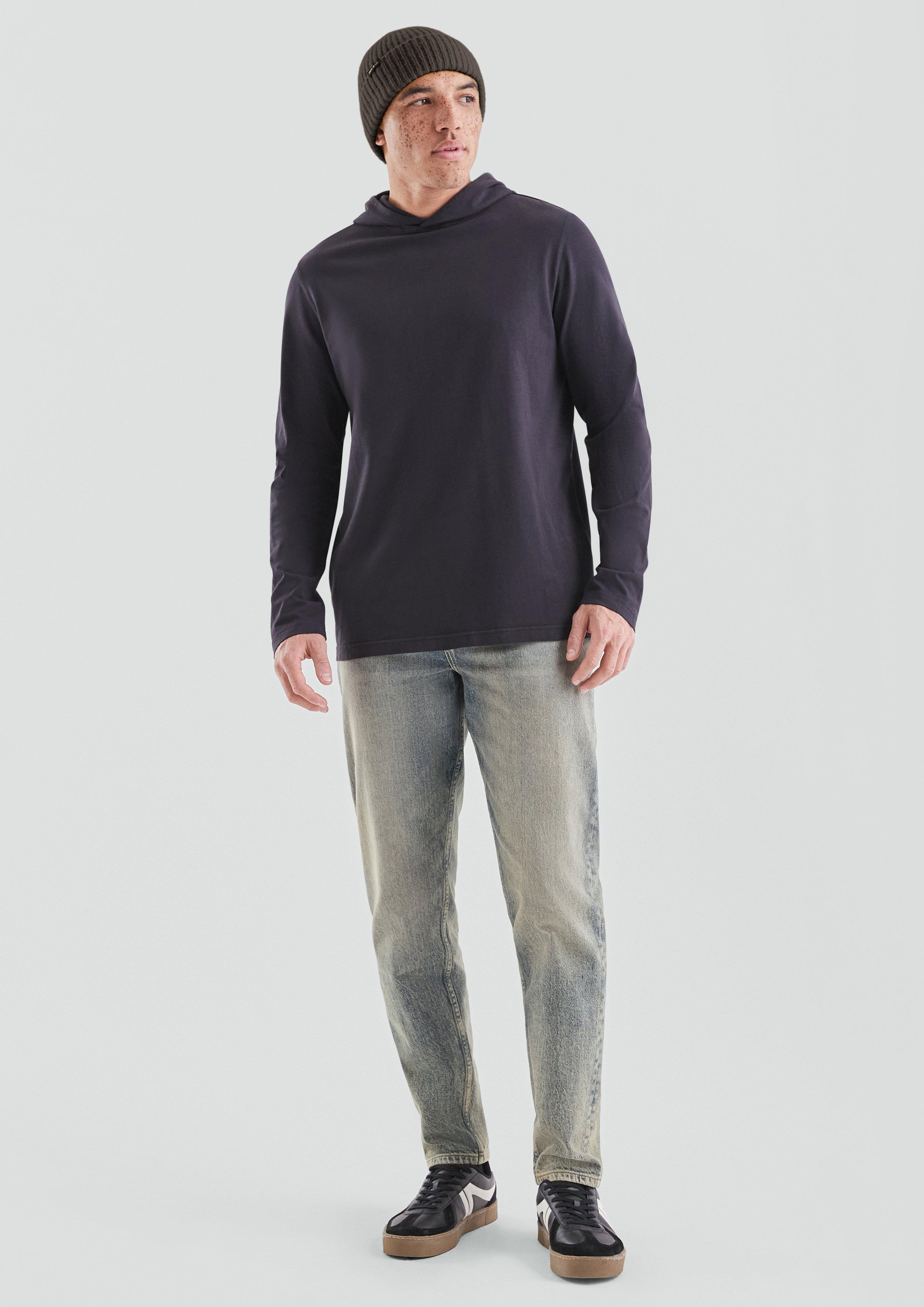 Čiapka in 8947, 94W0, 9999 & 0300