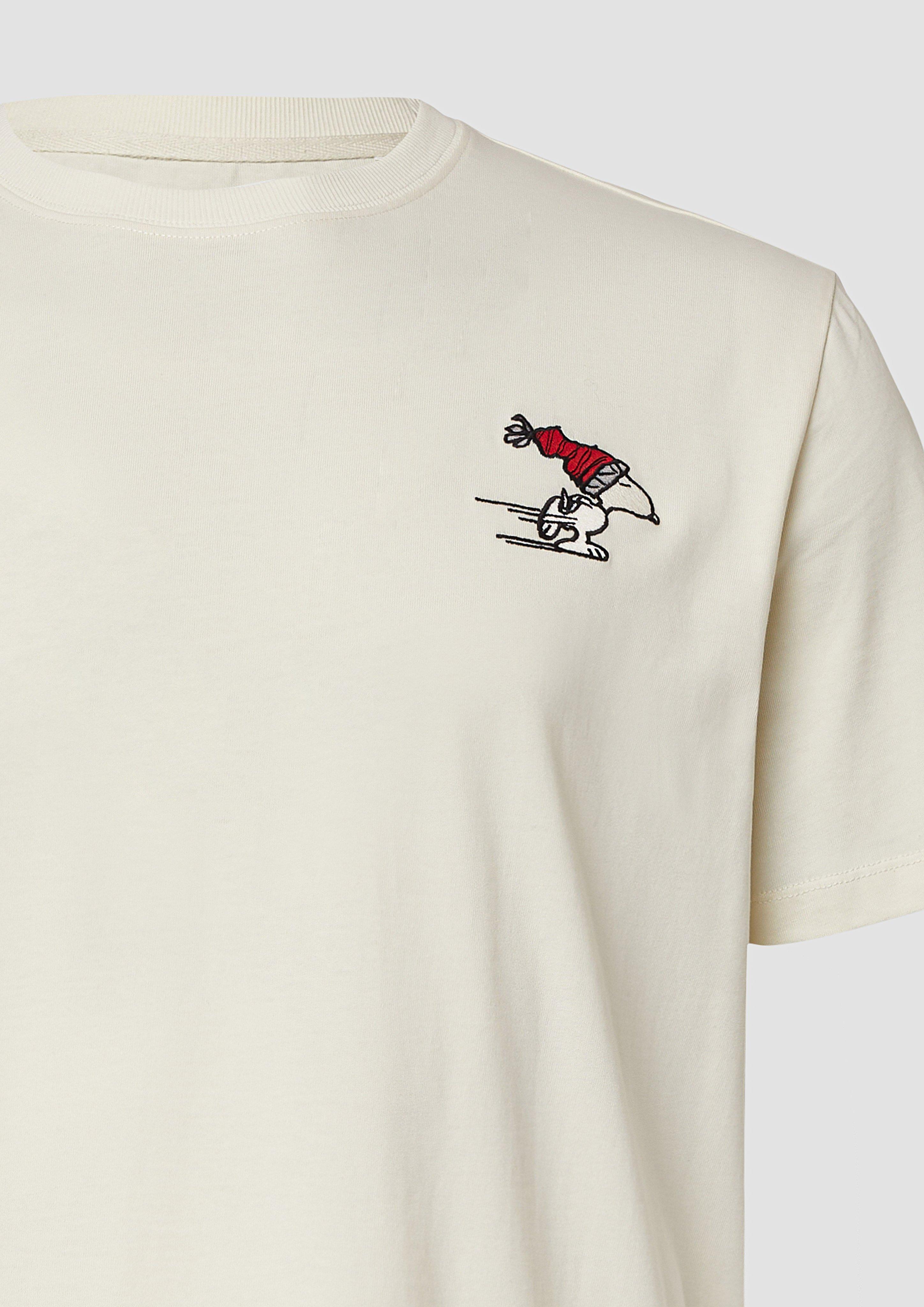 T-shirt in 03D4, 59D5, 79D3, 33D1 & 59D2