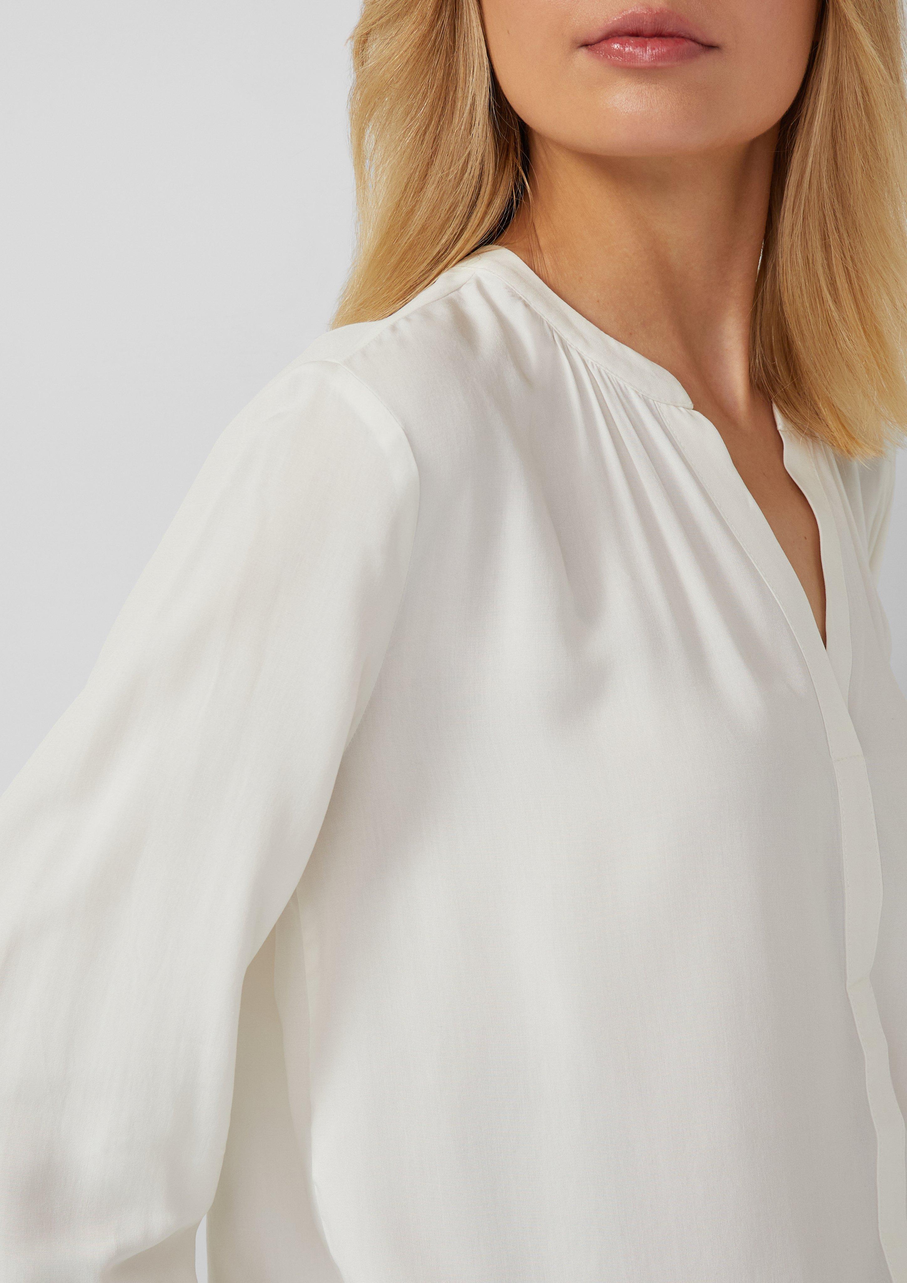 Weiche Viskose-Bluse mit Raffung