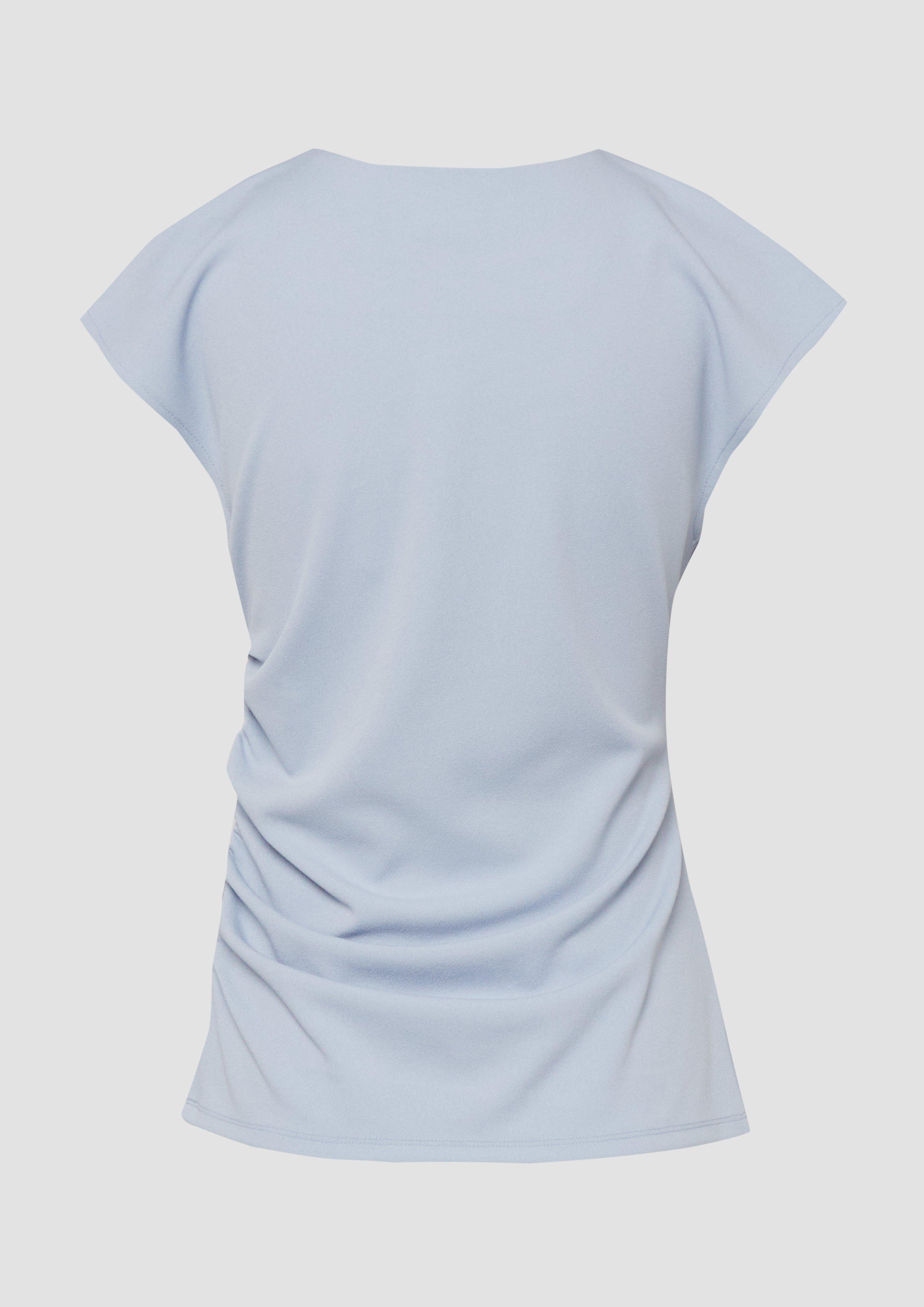 T-Shirt in 5136 & 0200