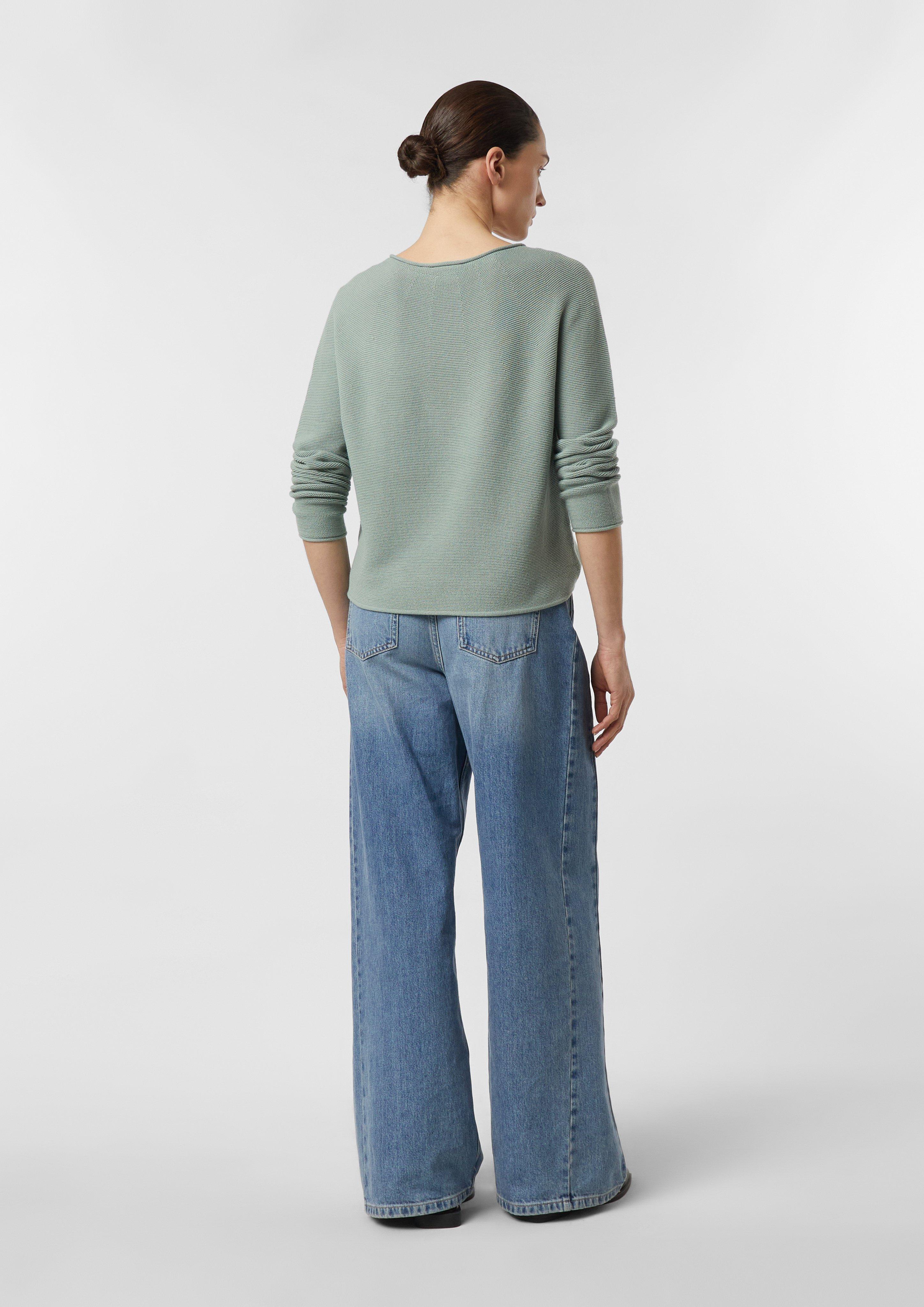 Knitted pullover in 6211 & 5132