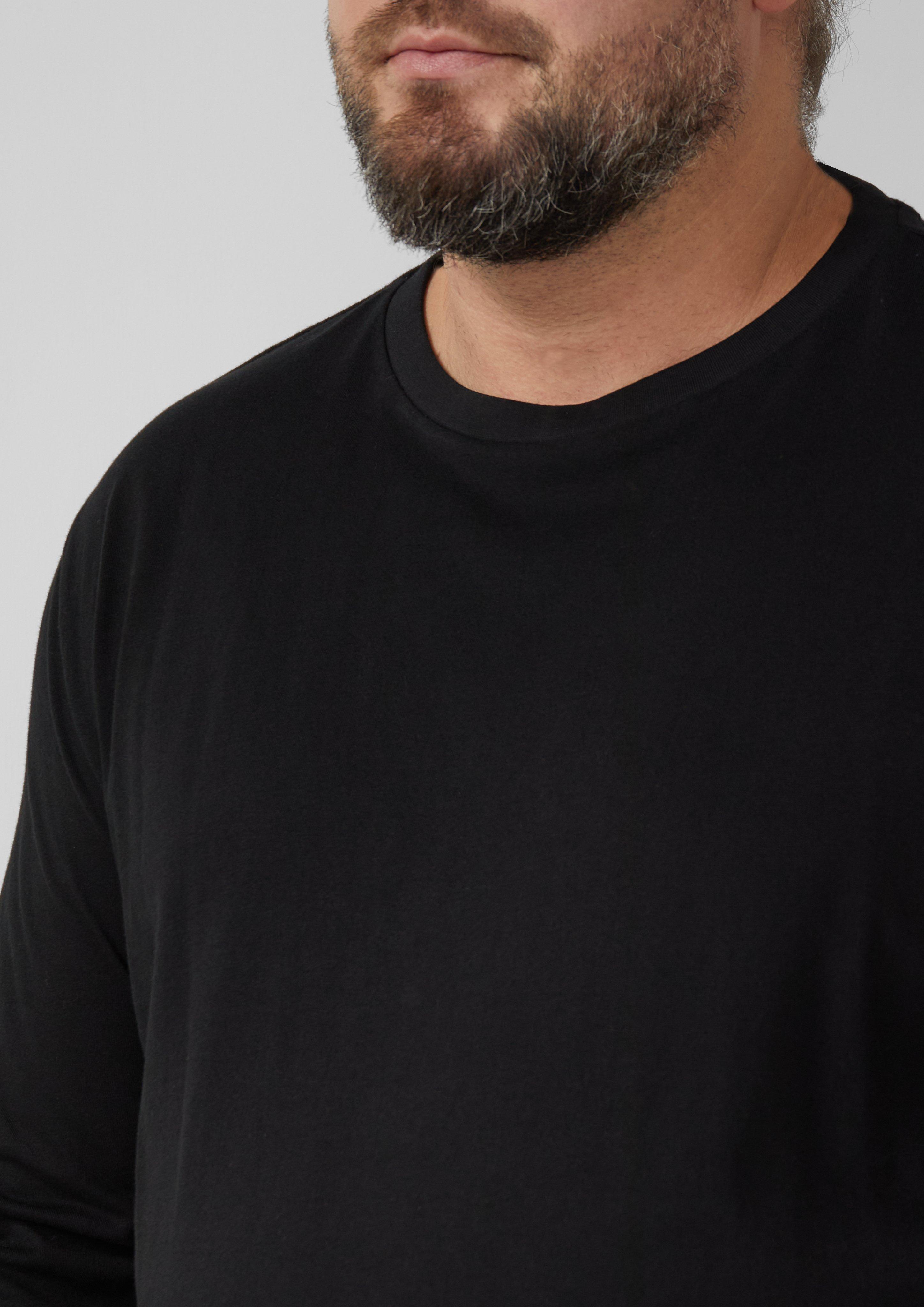 T-Shirt in 9999, 5978, 3907 & 0100