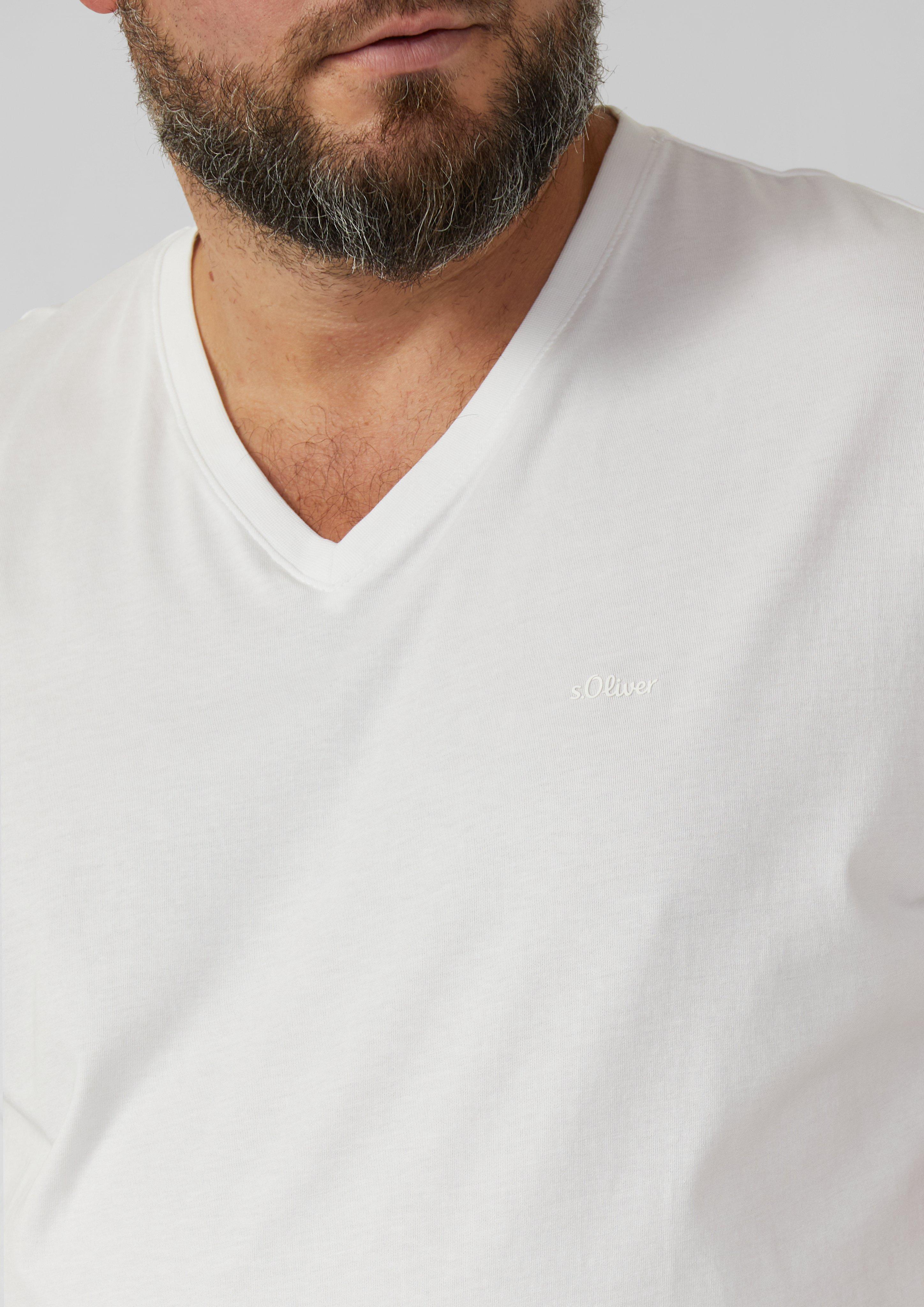 T-shirt in 0100, 5978, 1622, 6244, 7983 & 9999