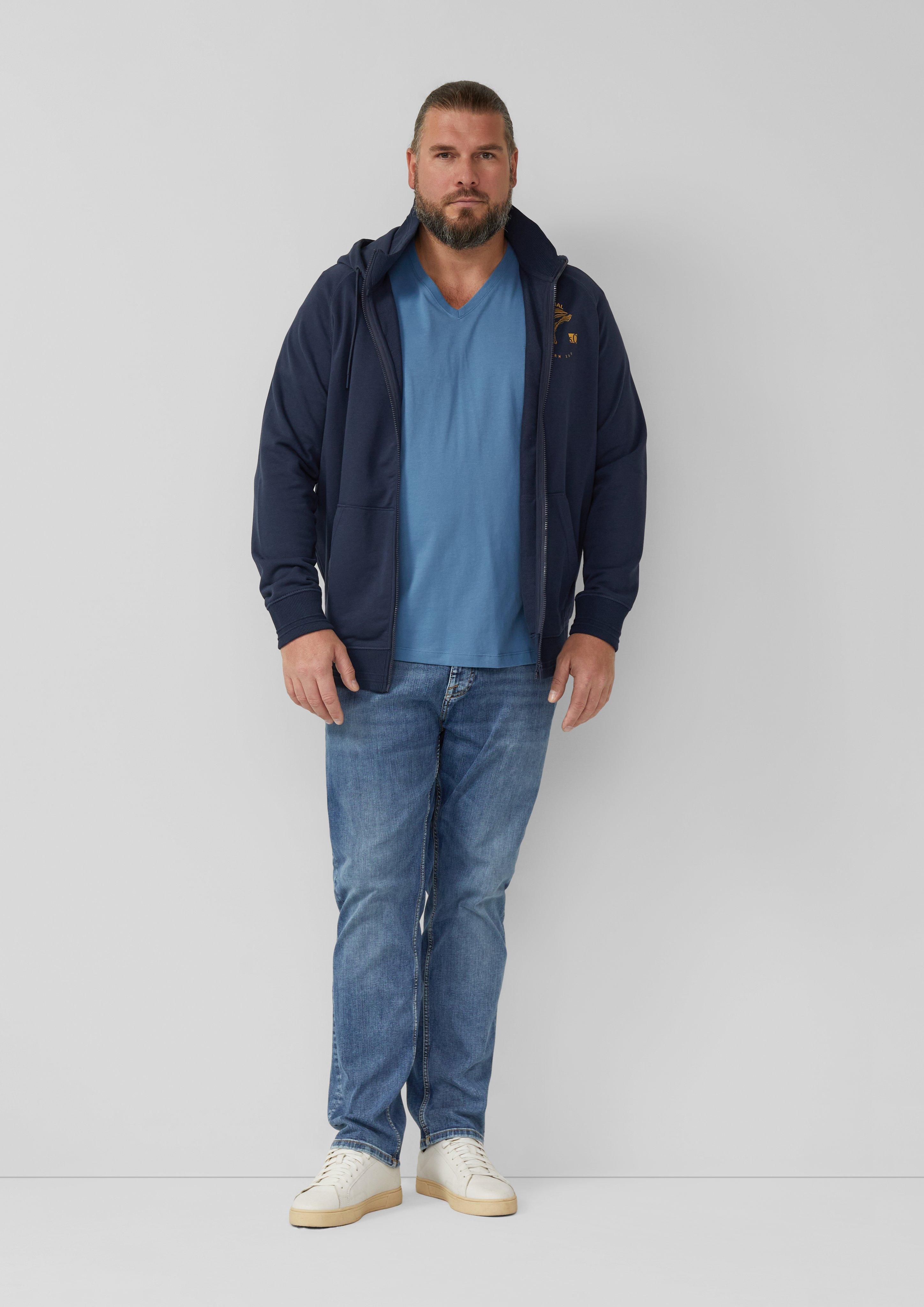 T-shirt in 6244, 5978, 1622, 7983, 9999 & 0100