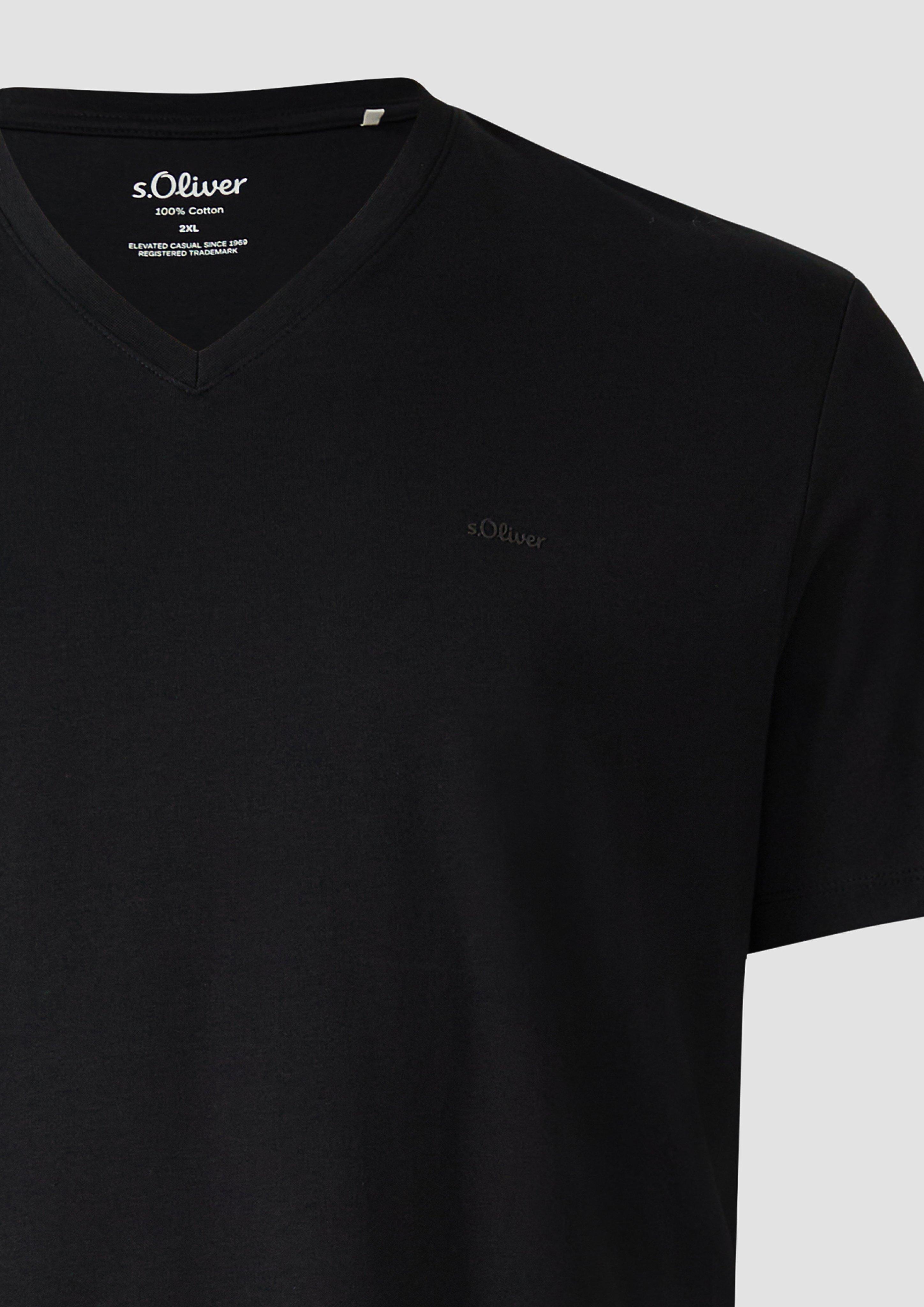 T-shirt in 9999, 5978, 1622, 6244, 7983 & 0100