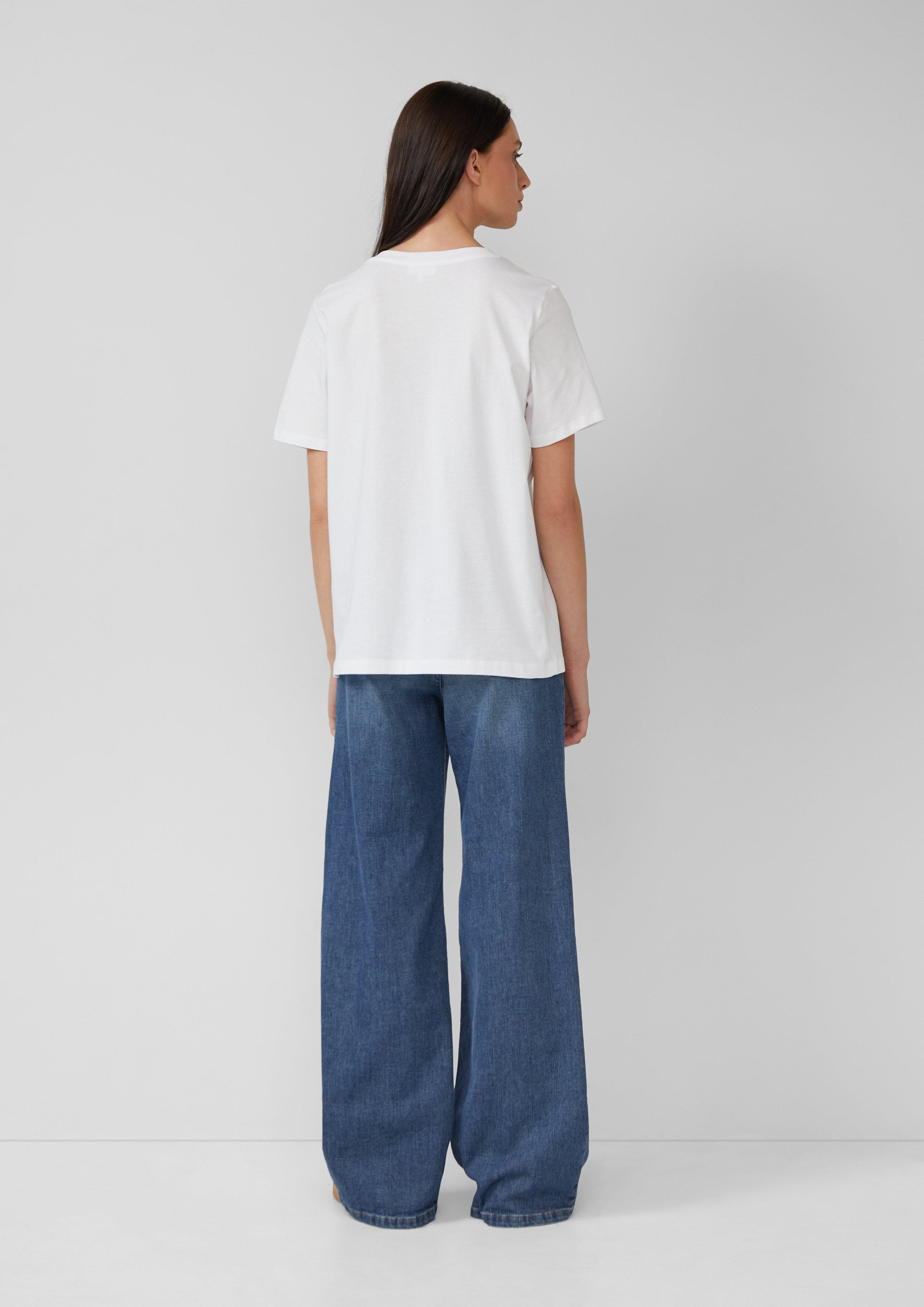 T-Shirt in 01D2, 01D1 & 99D0