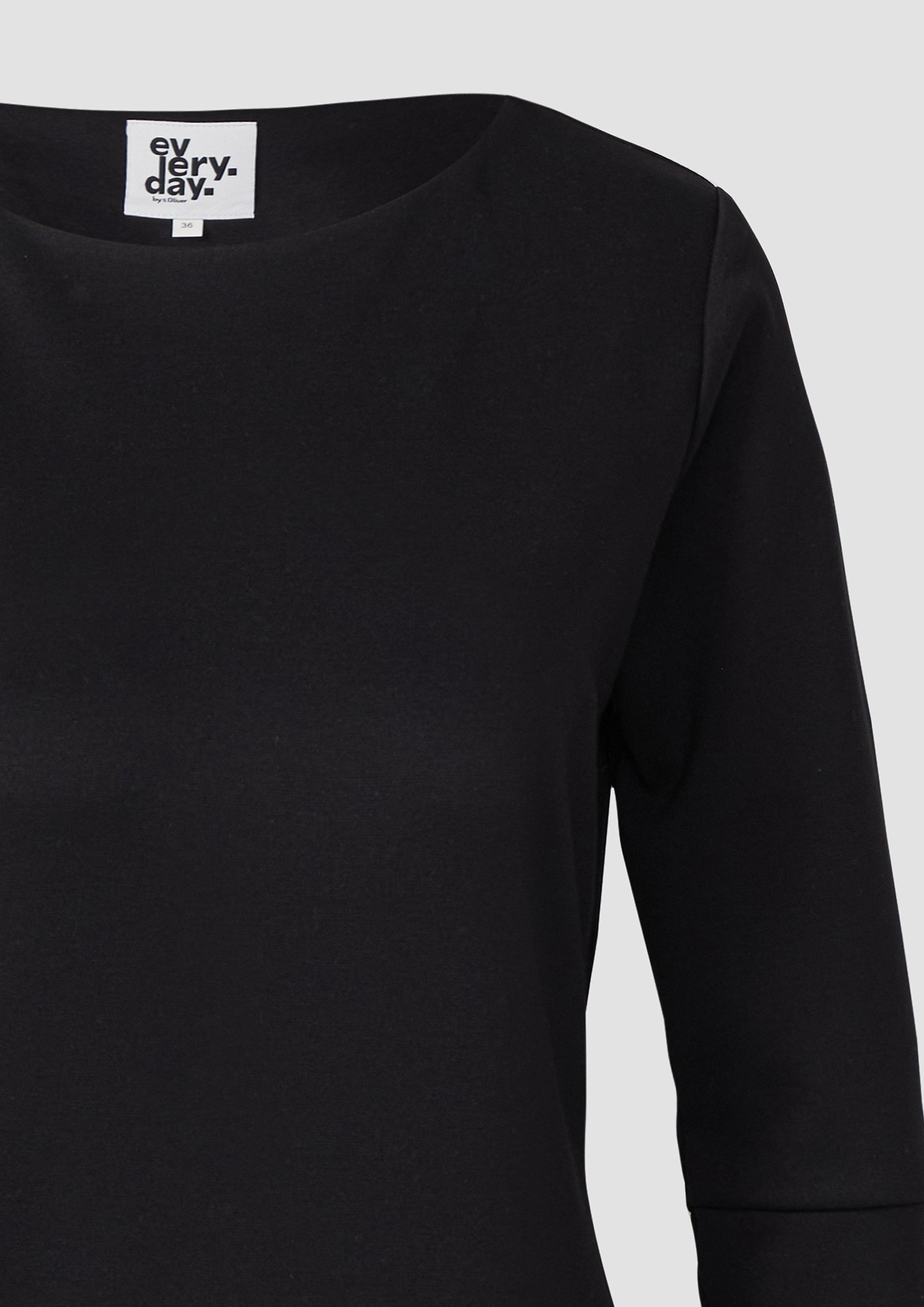 Robe in 9999, 7926 & 5959