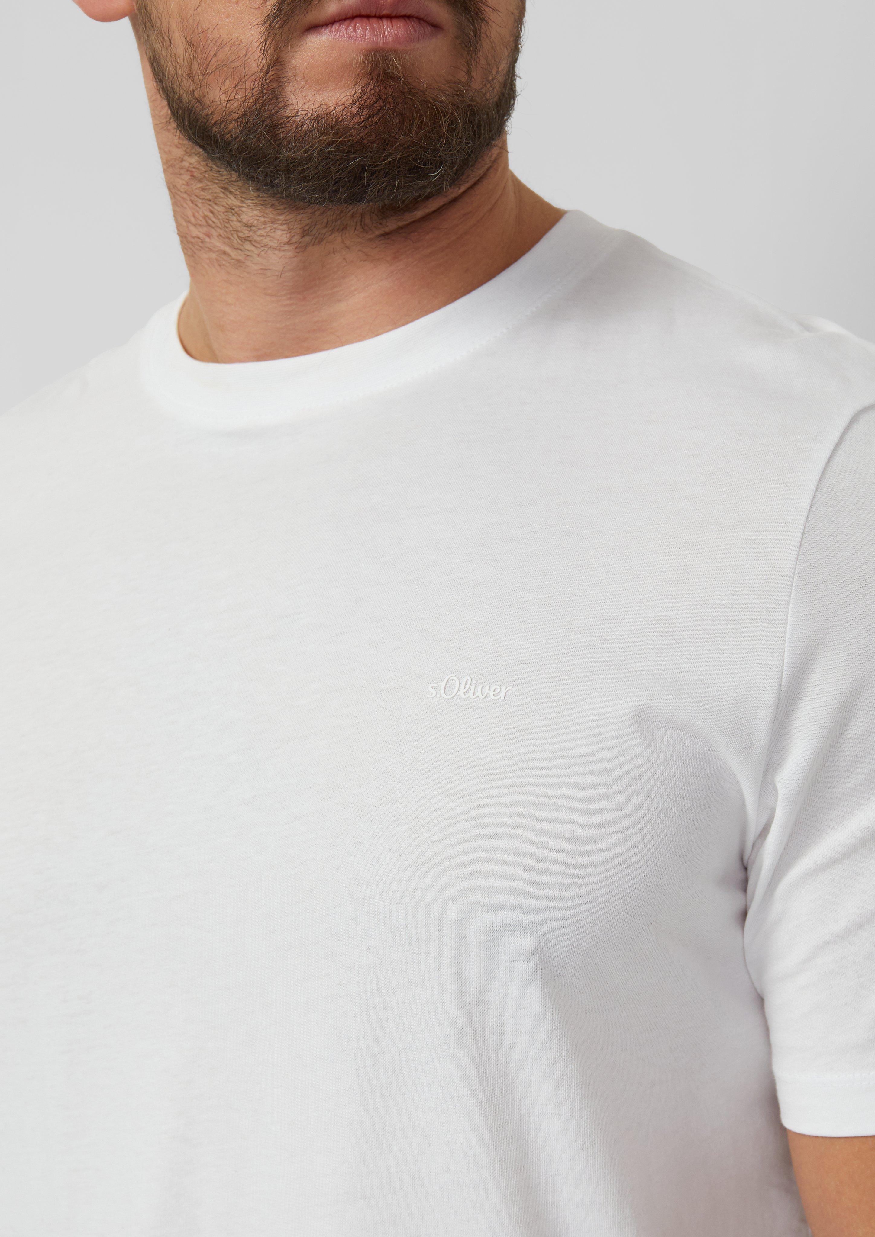 T-Shirt in 0100, 8623, 1622, 9999, 5978 & 9576