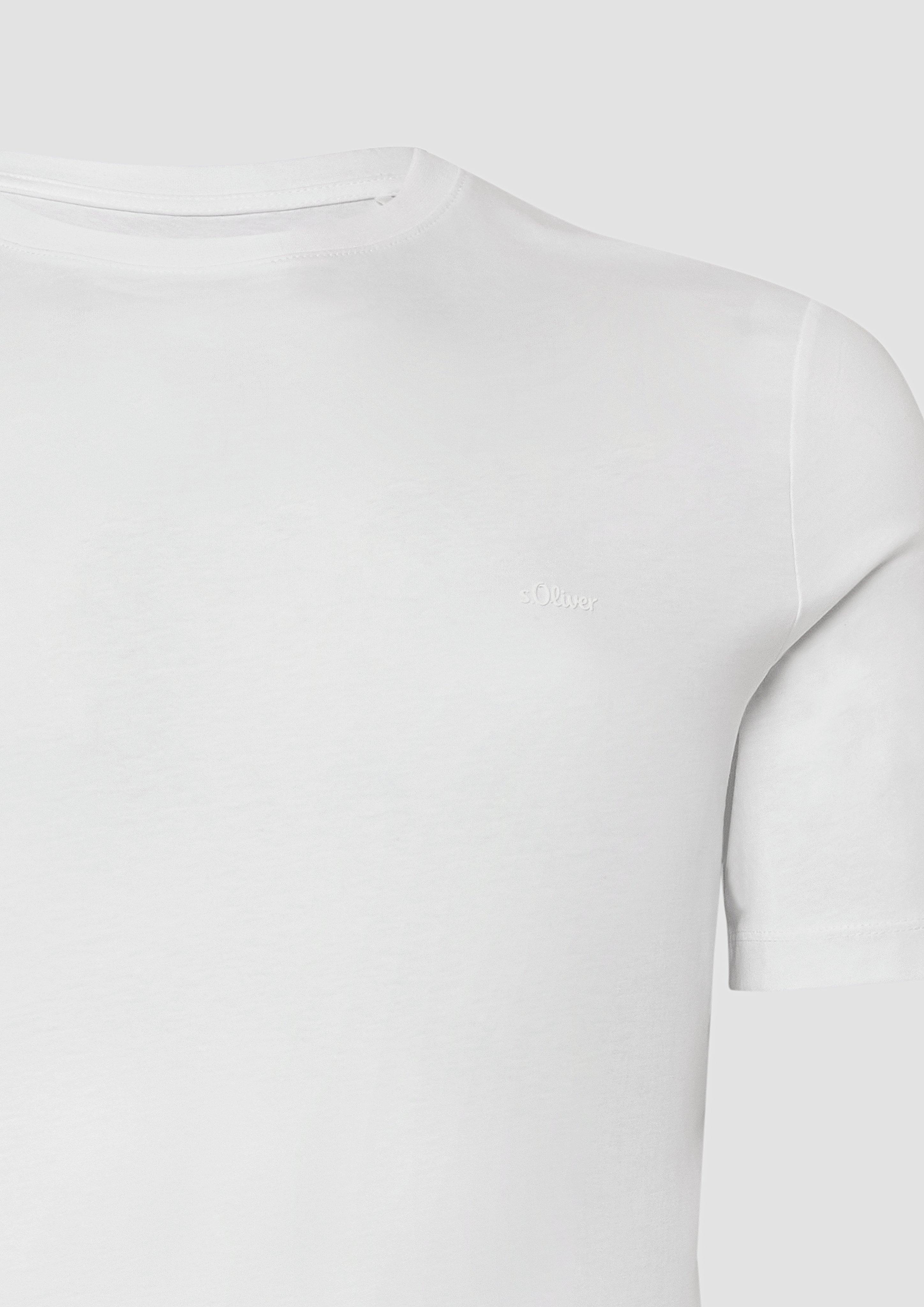 T-Shirt in 0100, 8623, 1622, 9999, 5978 & 9576