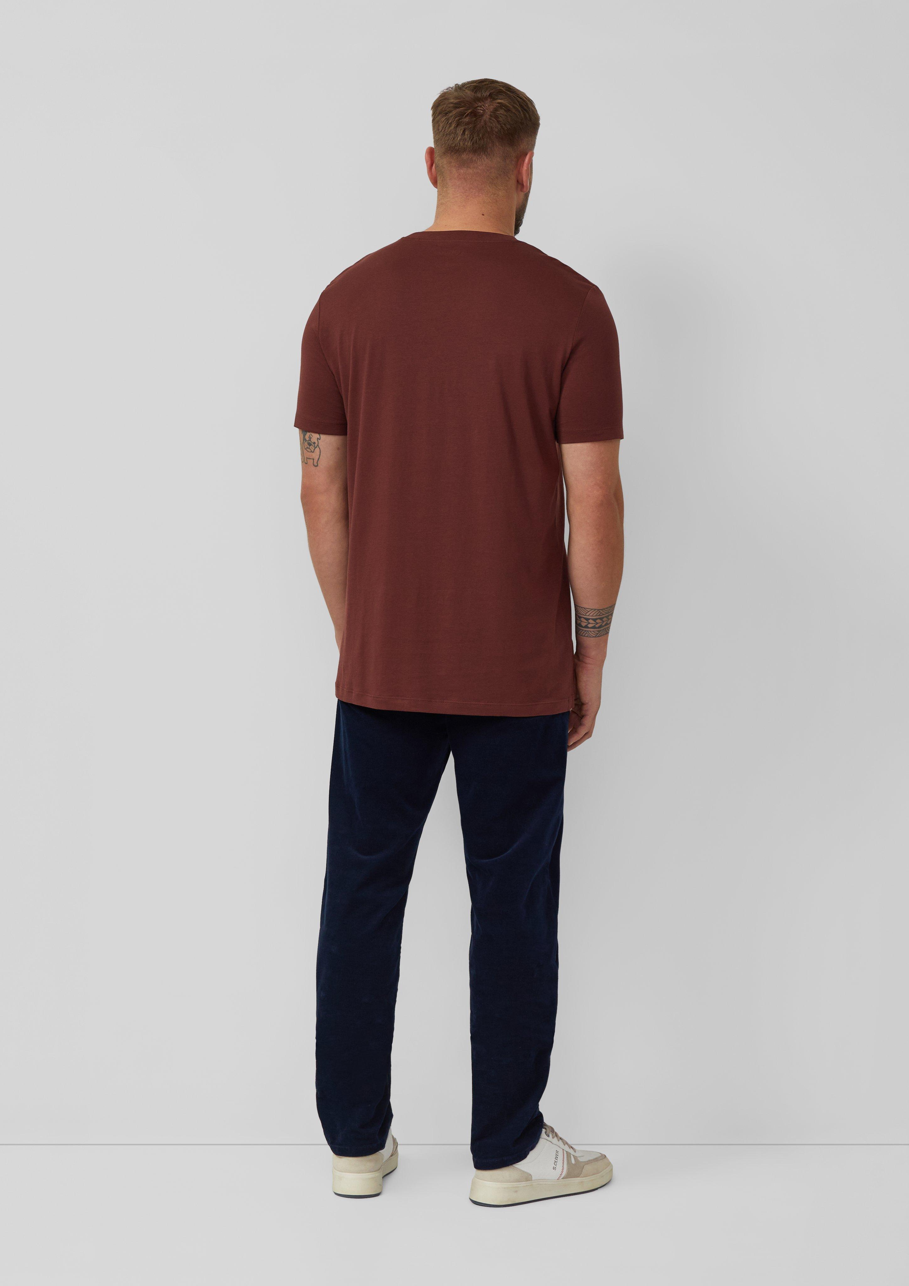 T-Shirt in 3907, 8623, 1622, 9999, 5978, 0100 & 9576