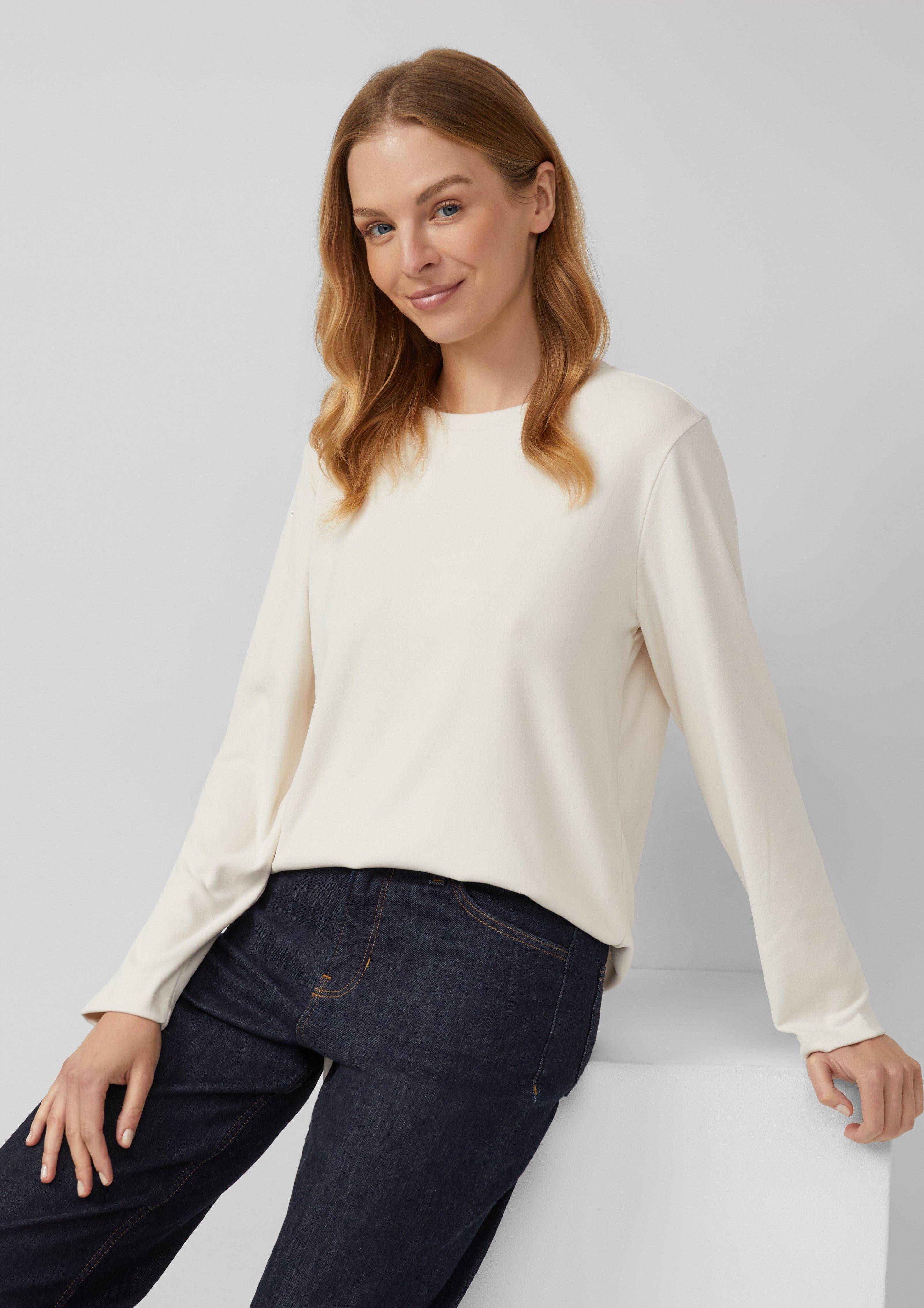 T-shirt in 0805, 3902, 9400, 9999, 7926 & 5959