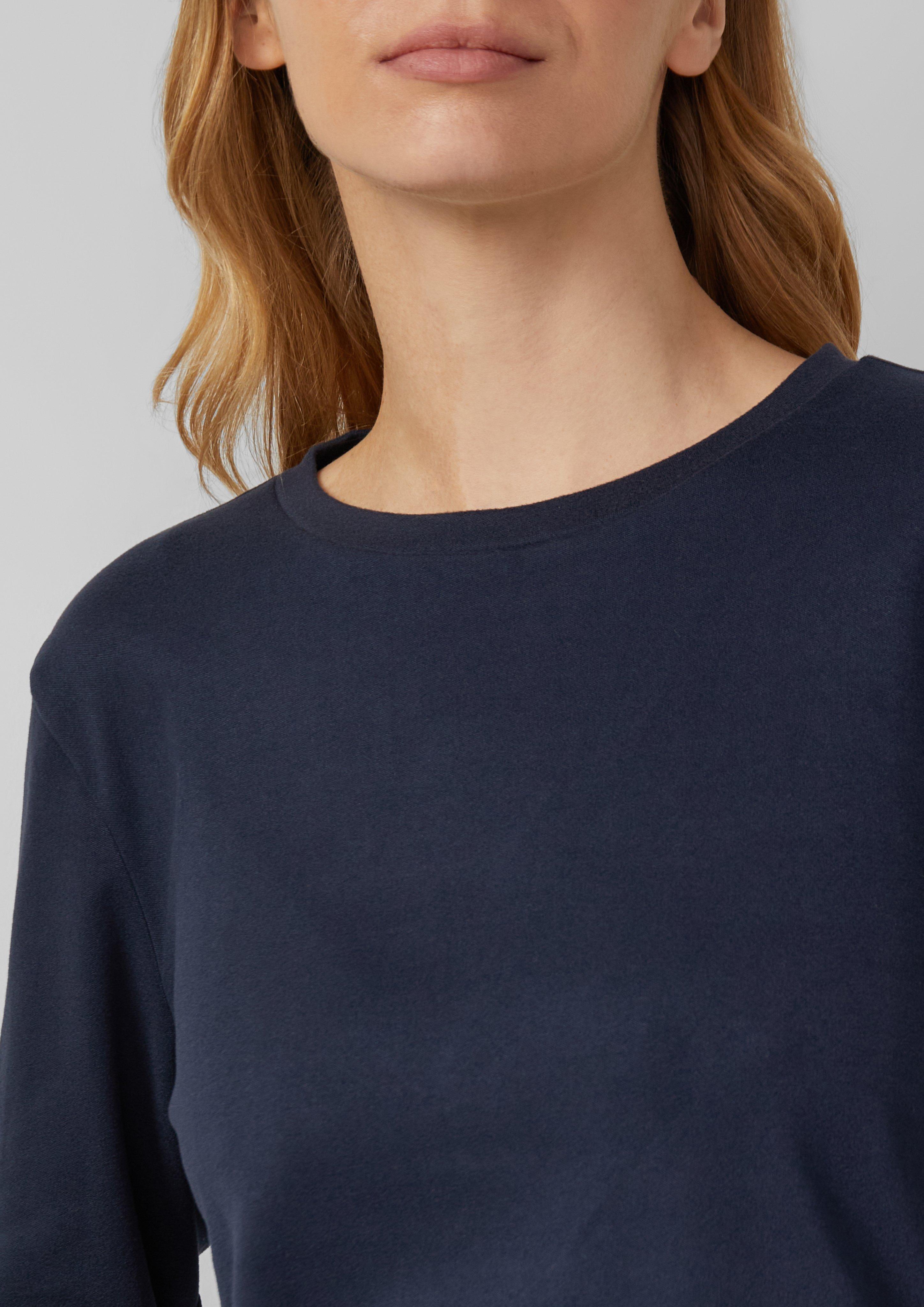 T-shirt in 5959, 3902, 9400 & 7926