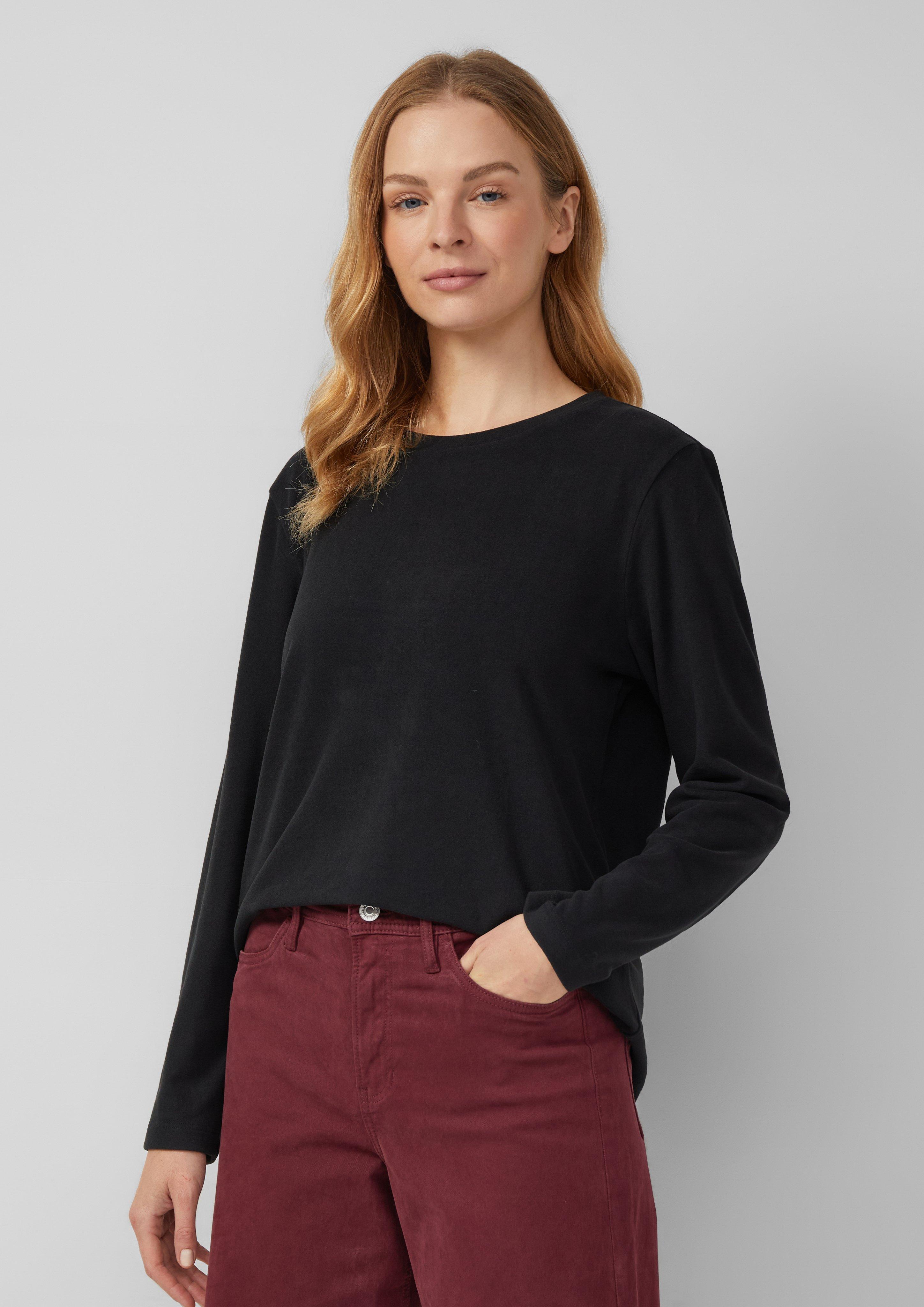 T-shirt in 9999, 3902, 9400, 0805, 7926 & 5959