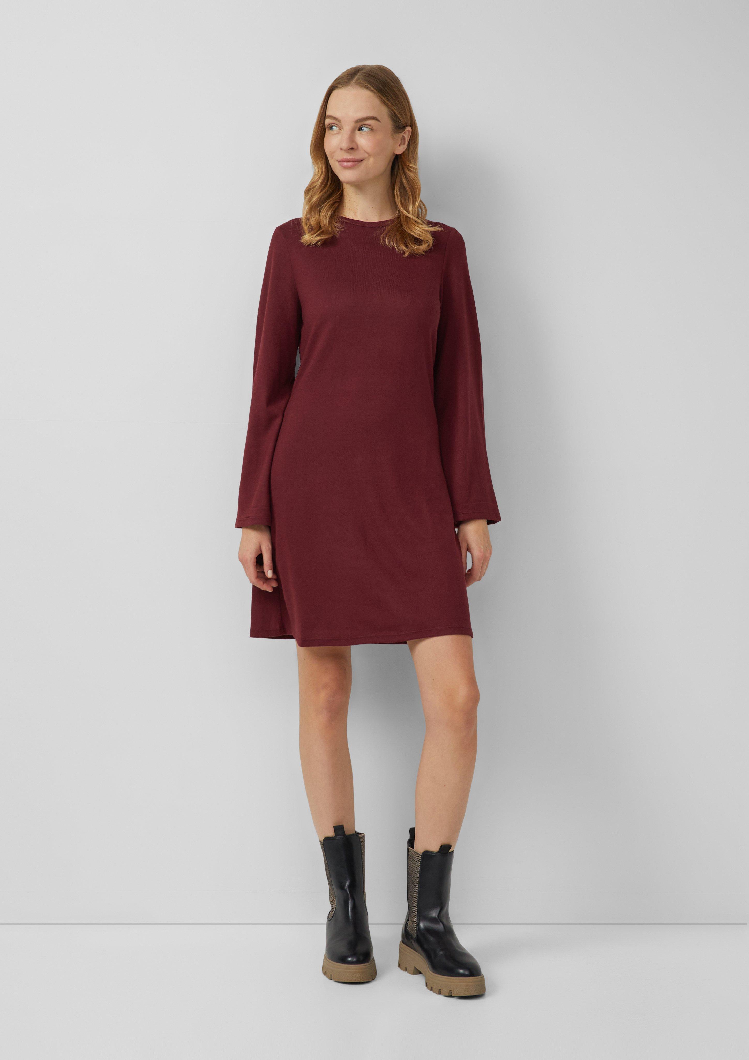 Robe in 3902, 9999, 81W9 & 97W3