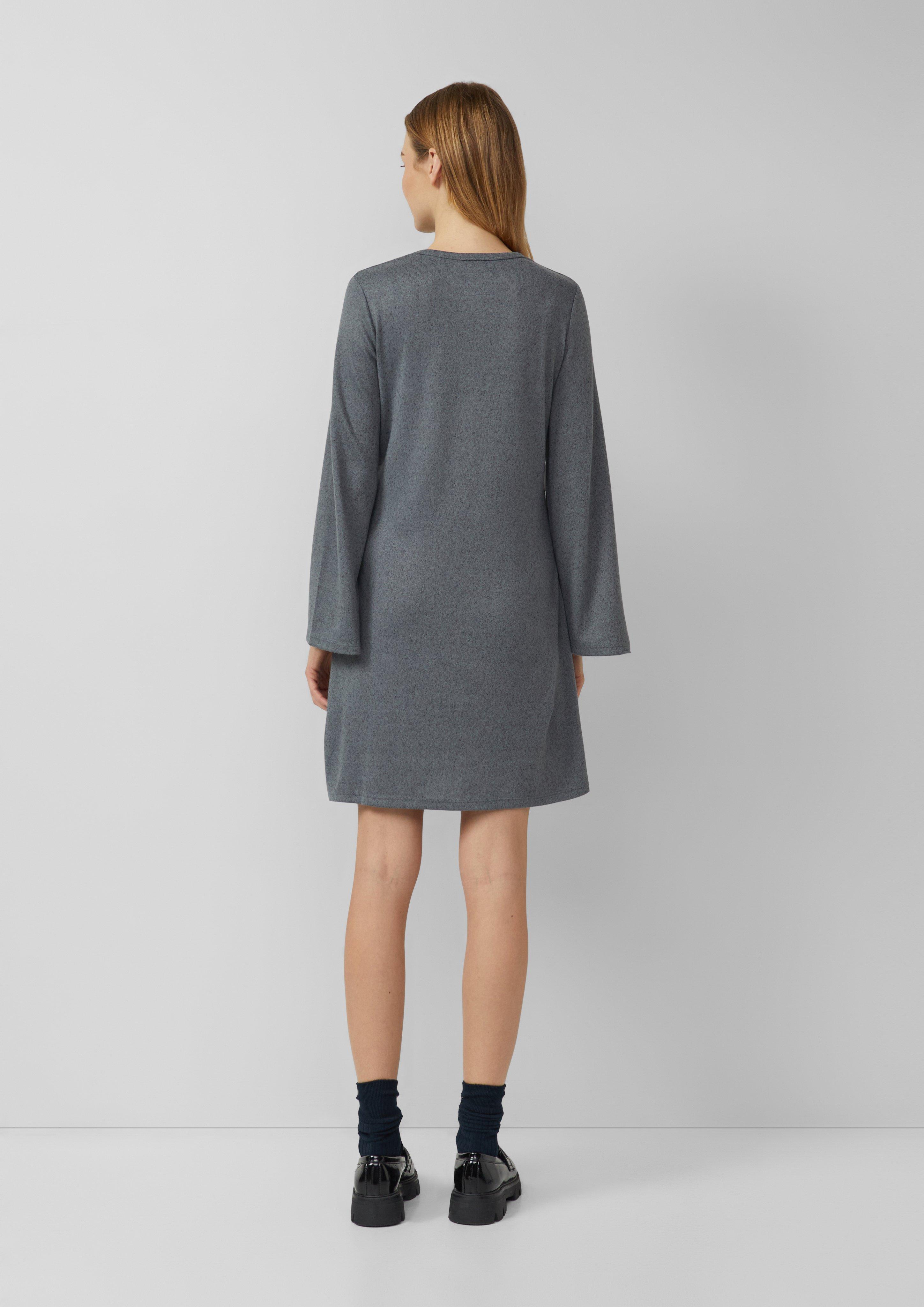 Robe in 97W3, 9999, 81W9 & 3902