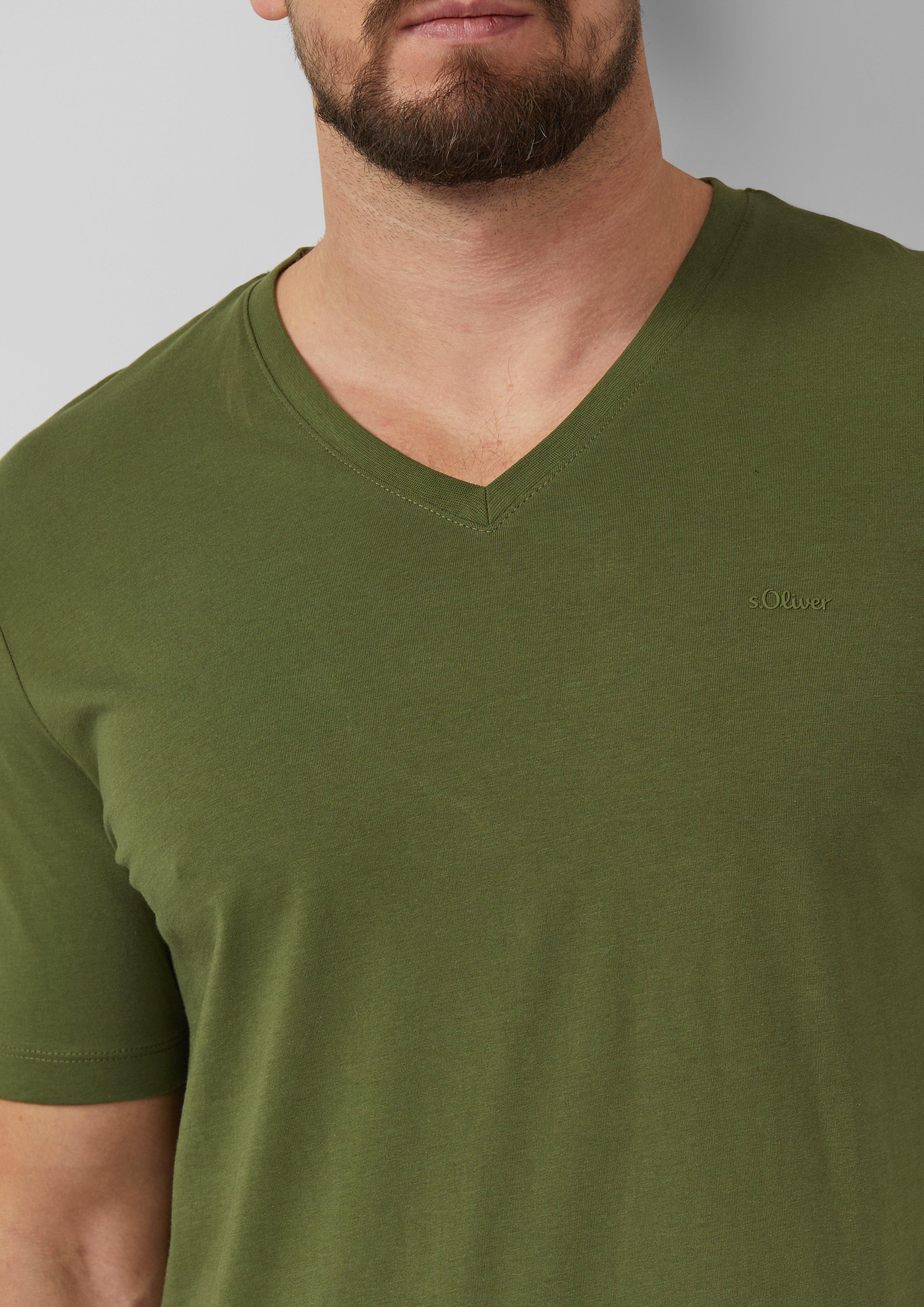 T-shirt in 7983, 6244, 0100, 9999 & 5978