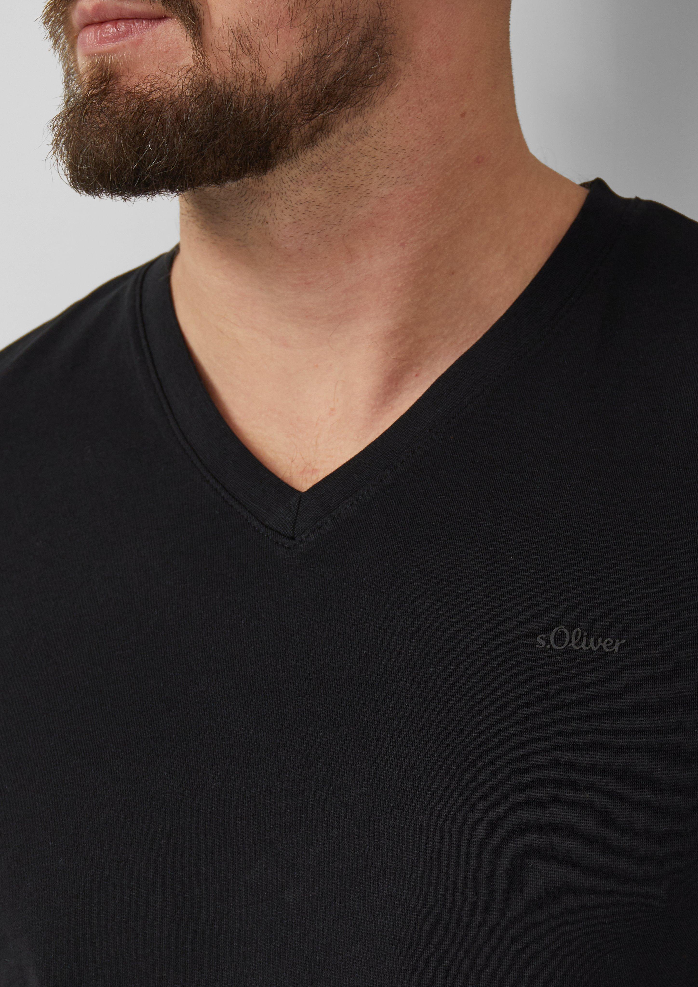 T-shirt in 9999, 7983, 6244, 0100 & 5978